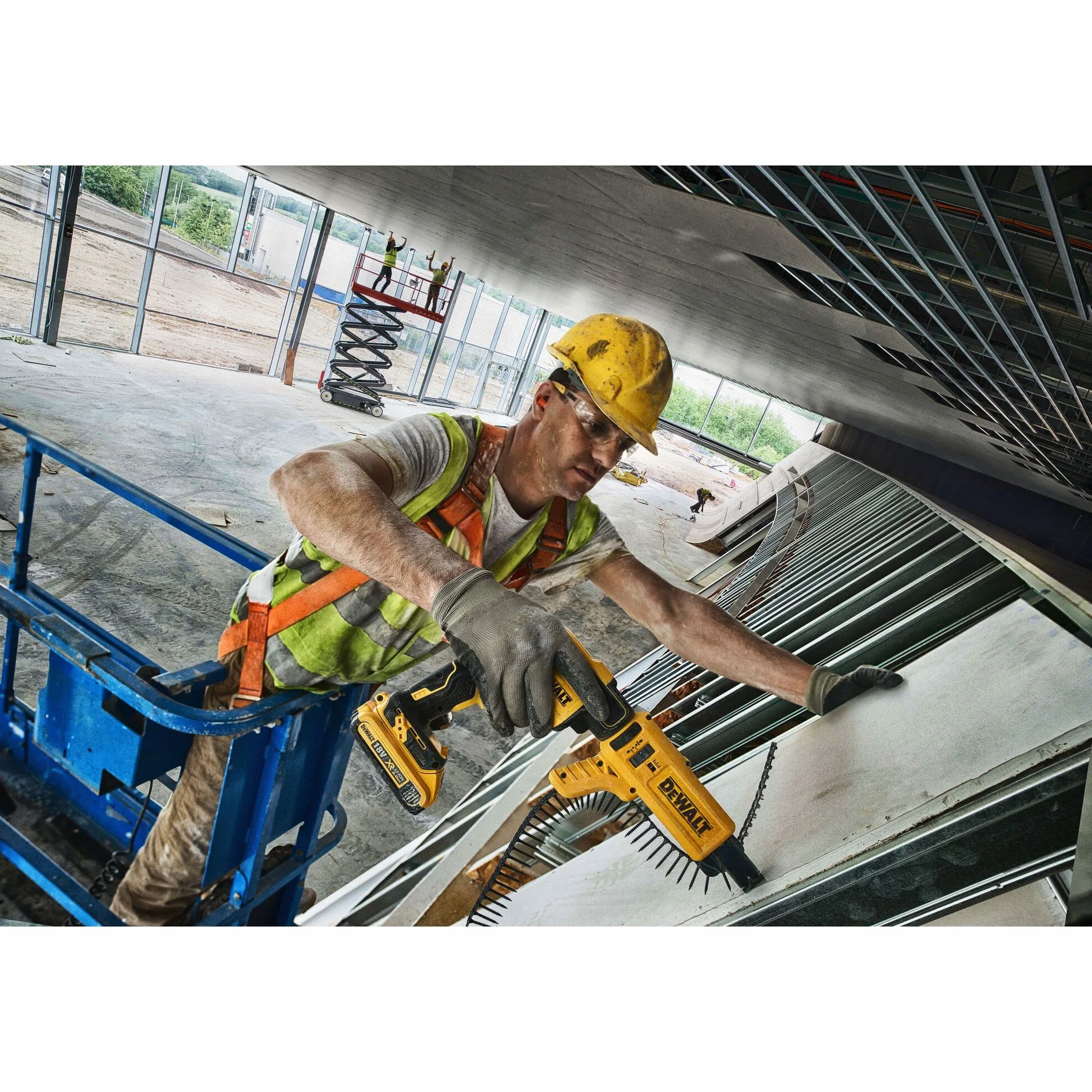 Wkręty 3,5x35 na Taśmie/Drewno doGk Dewalt (1000 Szt.)