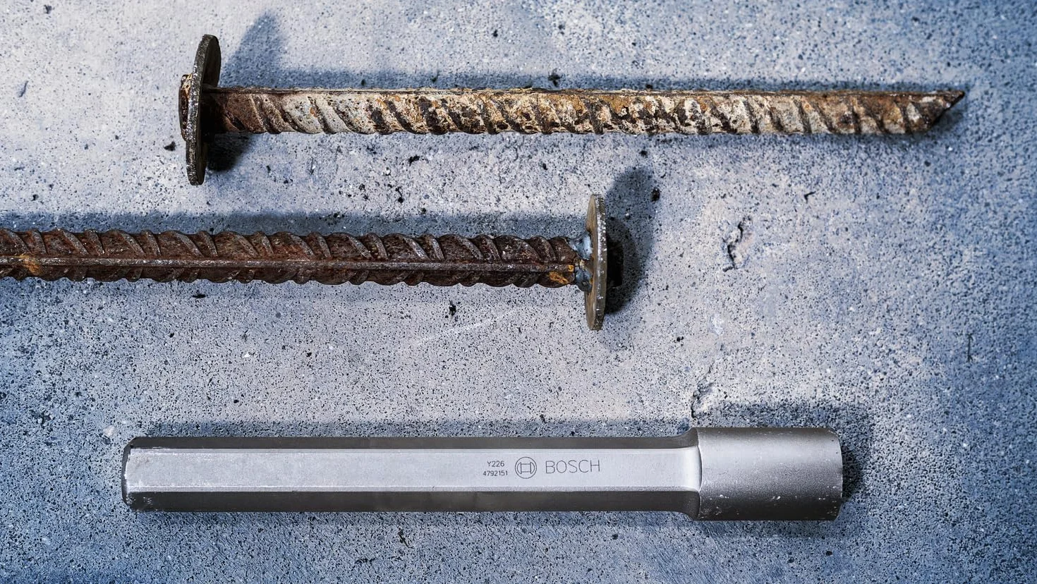 Bosch 1x Dłuto do uziomów PRO Hex 28 (do Gleba, Żwir, Ø mm, Professional Akcesoria Młot rozbiórkowy)