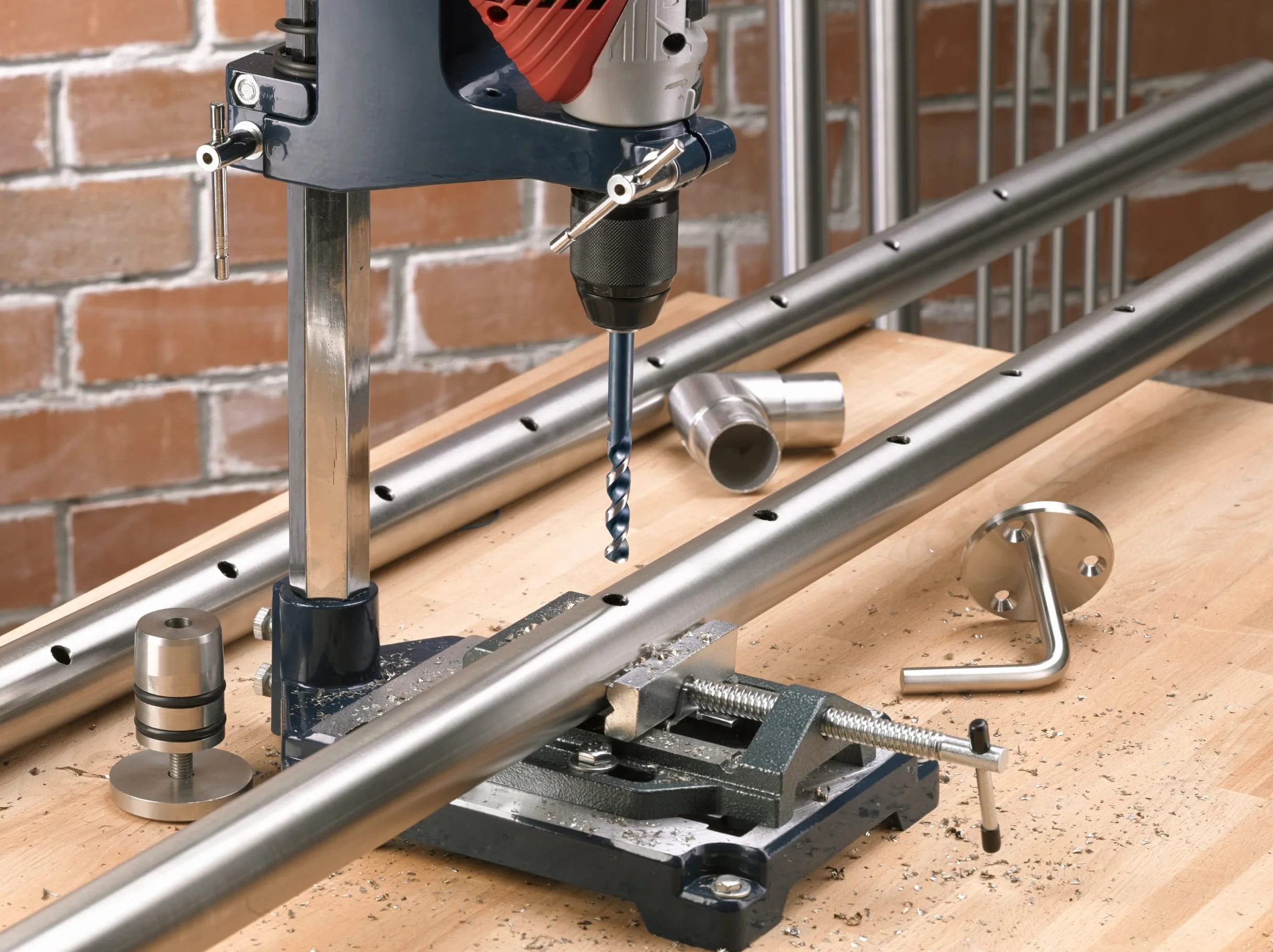 kwb HI-NOX HSS M2 wiertło do metalu Ø 3 mm ze specjalnym szlifem koronkowym do wiercenia siłowego i energooszczędnego w stali szlachetnej z wkrętarkami akumulatorowymi i wiertarkami, Longer Battery Life