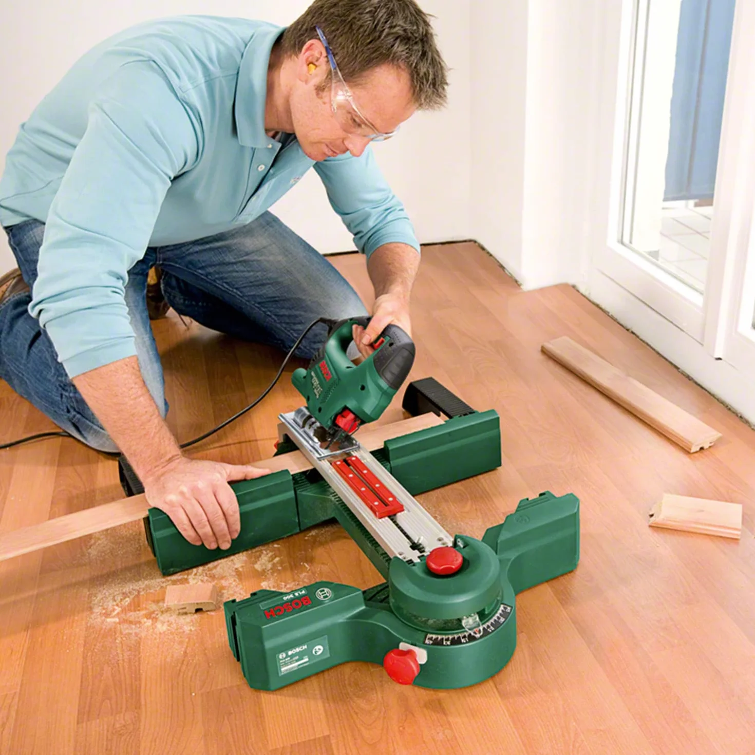 Bosch Wyrzynarka PST 800 PEL (530 W, w walizce)