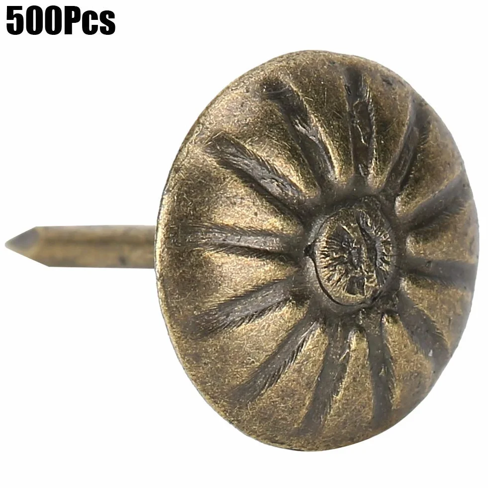 500 szt. 11 x 16 mm gwoździe do mebli akcesoria tapicerskie chryzantema wzór retro brązowe żelazne gwoździe do sofy korka stała dekoracja