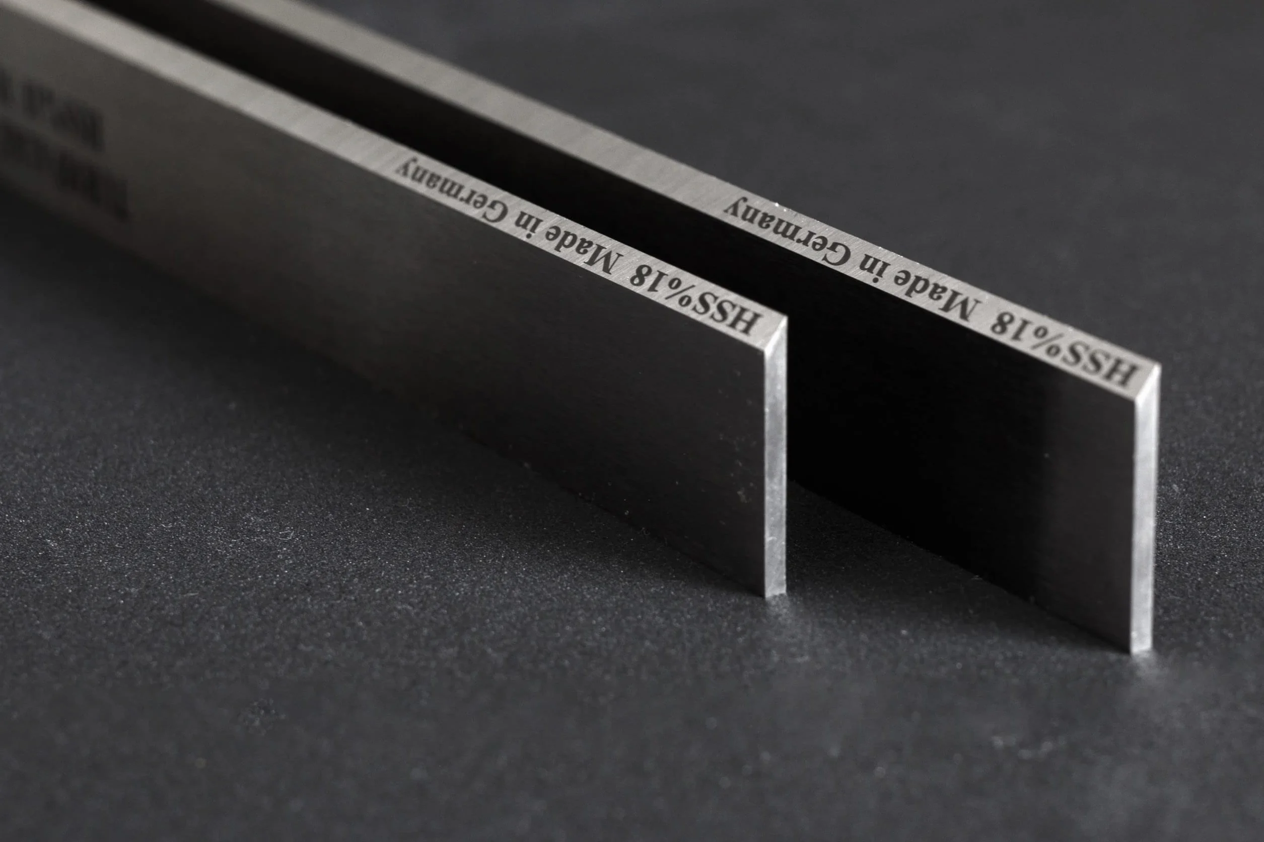 Noże do strugarki dla Scheppach HMC3200, HMC3200CI, 320x18x3mm (1 zestaw = 2 noże do strugania)