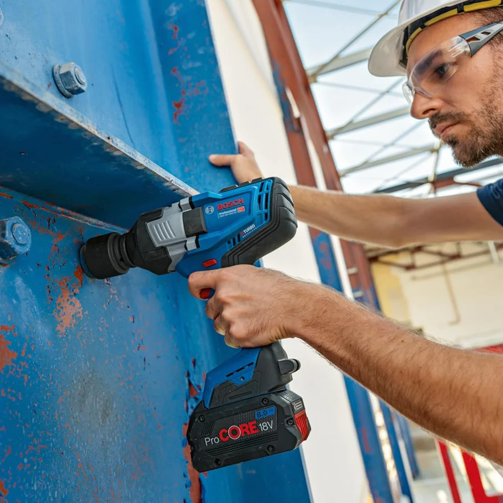 Bosch Professional: akumulatorowy klucz udarowy BITURBO GDS 18V-1600 HC (3/4", wysoki moment obr., moment dokręcający 1 600 Nm i moment zrywający 2 200 Nm, zaczep do drabiny, bez akum. i ładowarki)