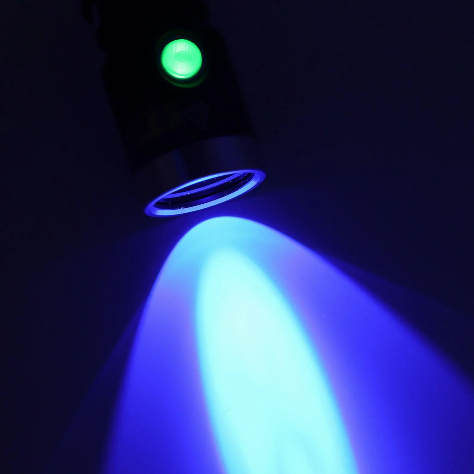 Latarka UV, 20W 365nm LED Latarka Ultrafioletowa USB Akumulator Przenośny Detektor światła Ultrafioletowego, Wykrywacz Moczu Zwierząt Domowych Światło dla Psa Kot Suche Plamy