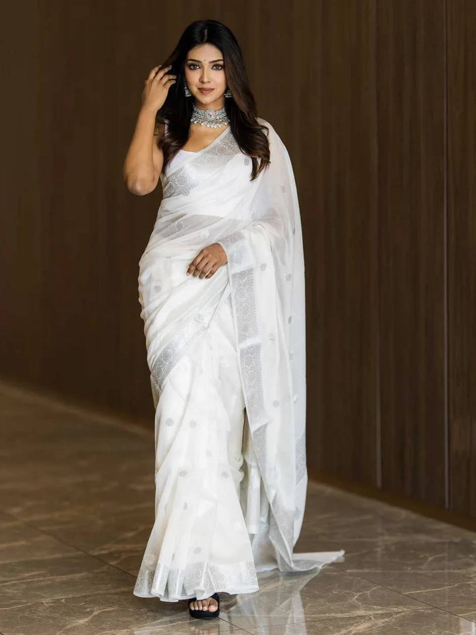 Avantika Fashion Damskie bawełniane lniane sari z bluzką