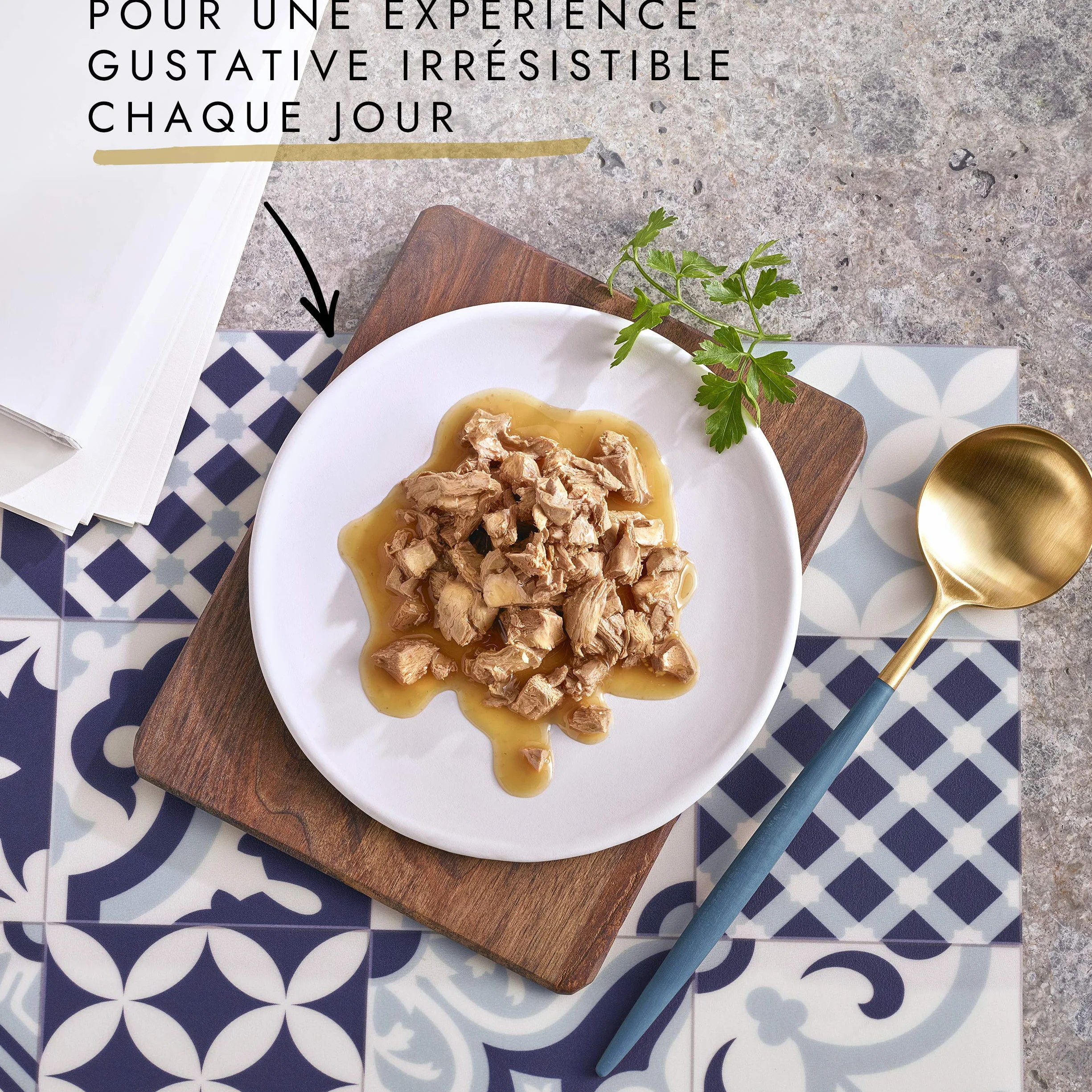 GOURMET PERŁA | REGAL SOS | Kot dla dorosłych | Wołowina, Kurczak, Tuńczyk, Łosoś | 12 x 85 g| Świeża saszetka