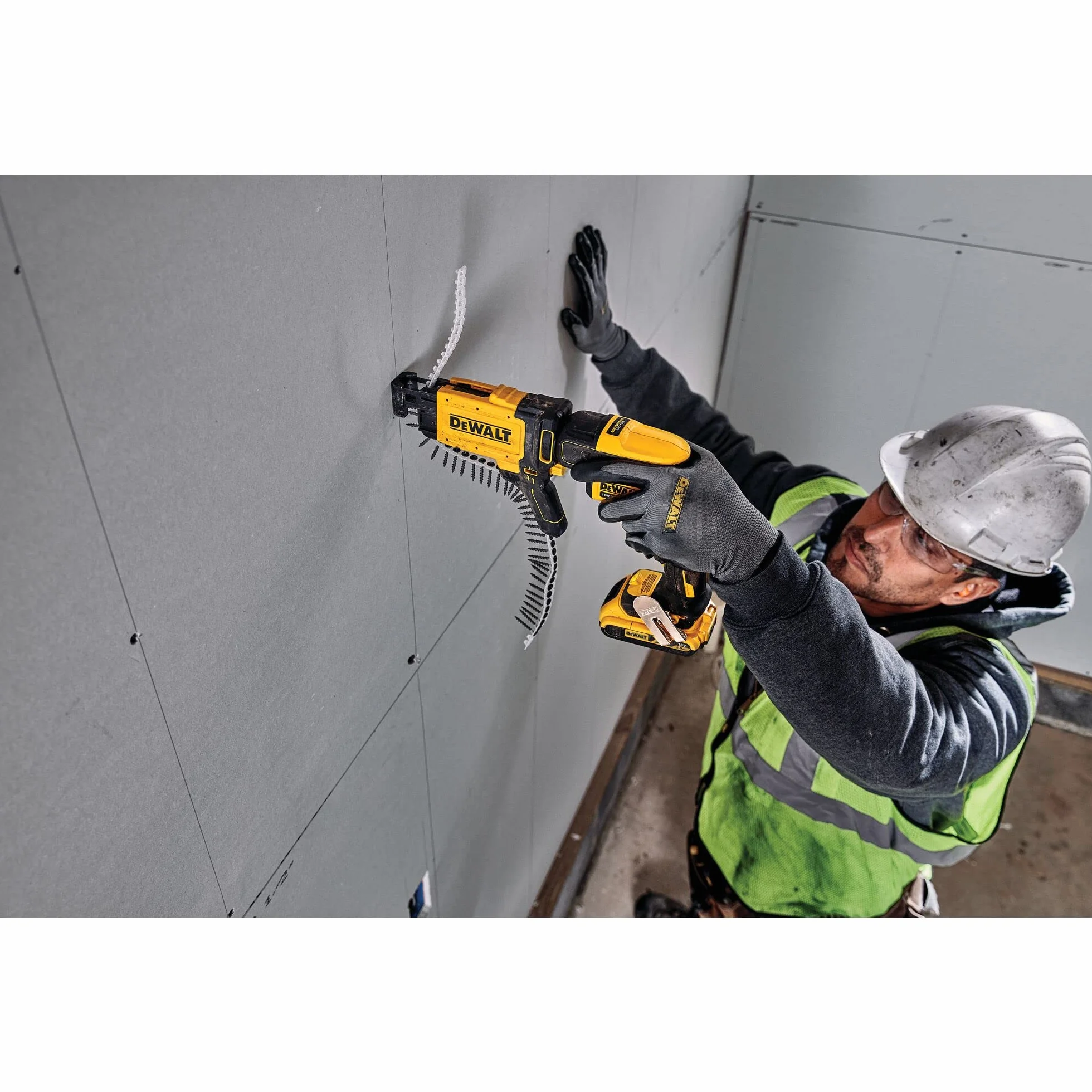Wkręty 3,5x35 na Taśmie/Drewno doGk Dewalt (1000 Szt.)