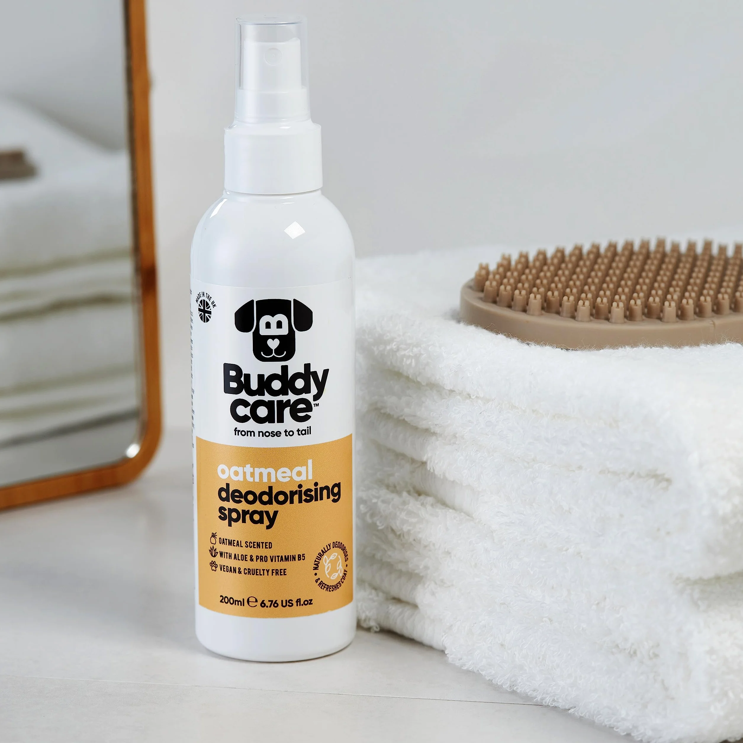 Buddycare Dezodorant w sprayu dla psów - mąka owsiana - środek uspokajający dezodorant dla psów - z aloesem i prowitaminą B5, 200 ml (opakowanie 1 szt.)