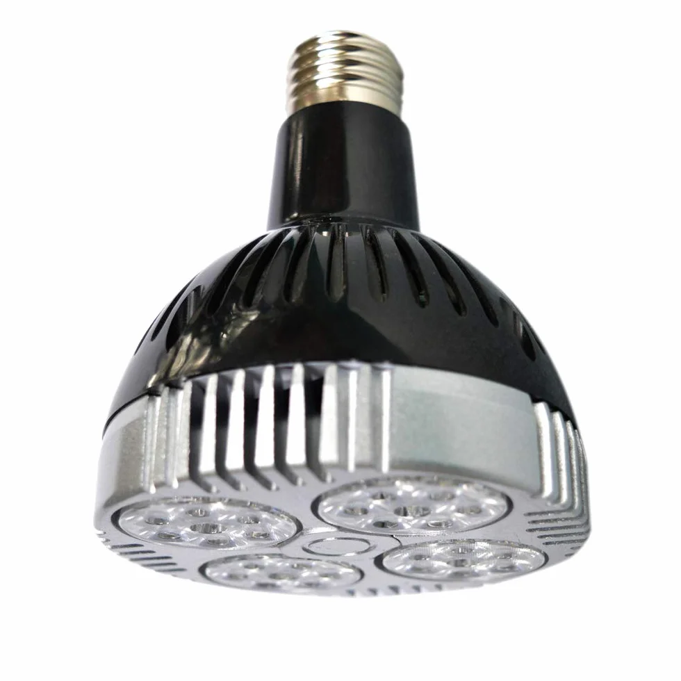 HOBBY Terraristik Power & Heat I 18 W I reflektor LED z funkcją ogrzewania do terrariów I terrarium I lampa LED do oddawania światła i ciepła I lampa grzewcza dla gadów i płazów
