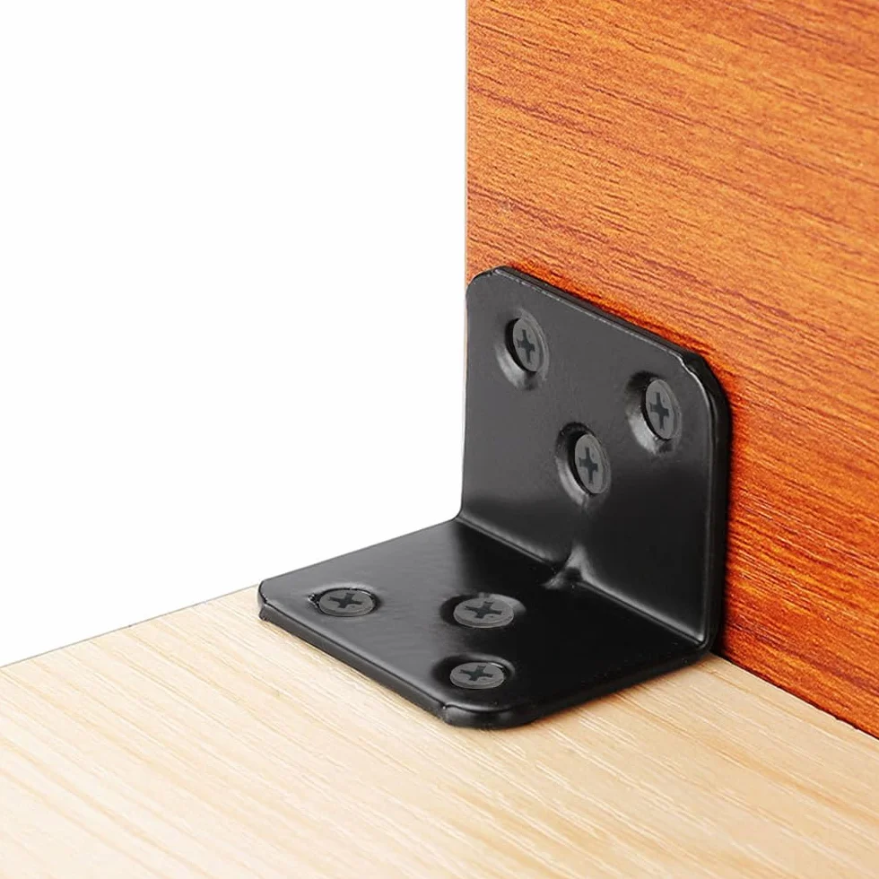 Wspornik kątowy ze stali nierdzewnej 30×30×16 mm 24 sztuki z 100 śrubami czarny