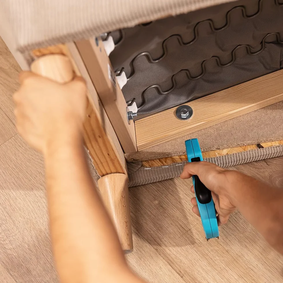 Cecotec Ręczny Zszywacz Ergonomiczny, Kompatybilny z Różnymi Rozmiarami Zszywek, Zestaw z 3000 Zszywek