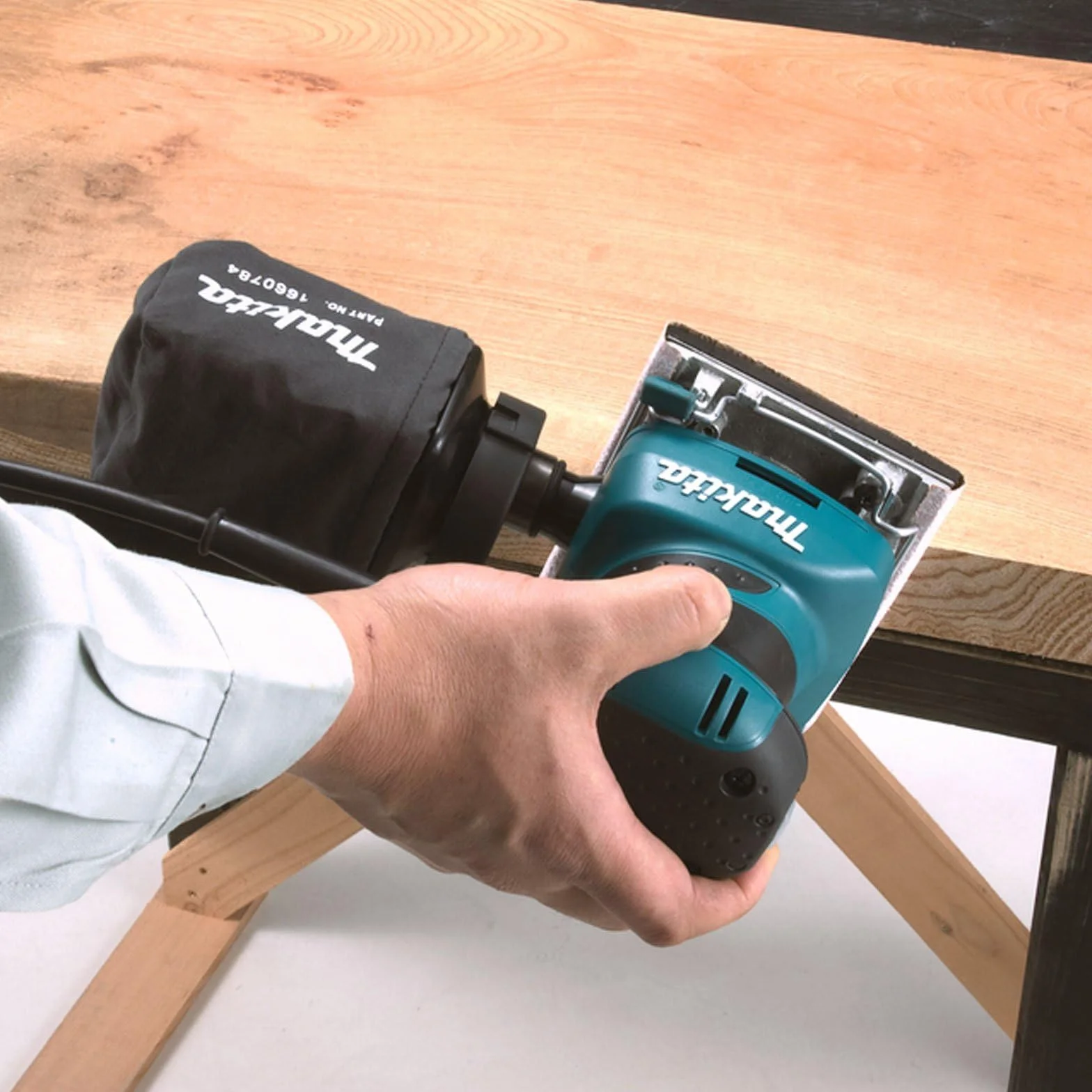 Makita BO4900VJ Szlifierka Oscylacyjna 330 w W Makpac
