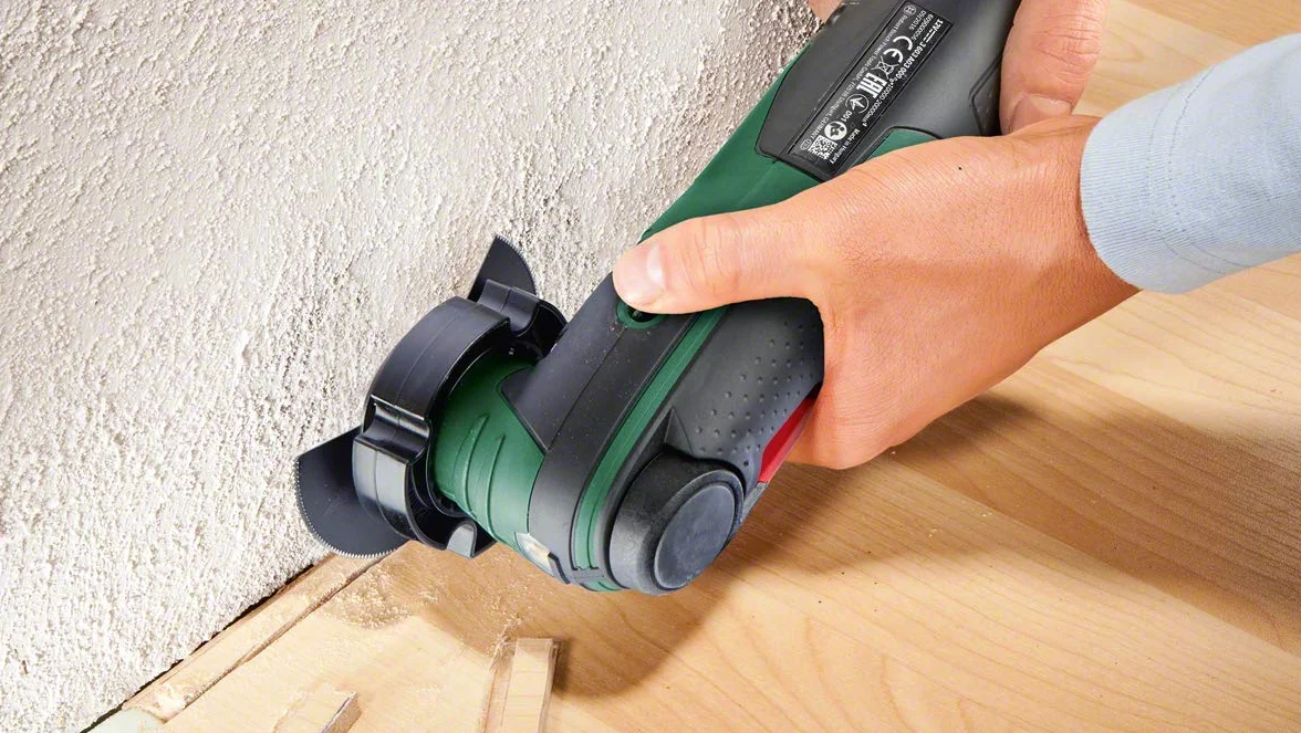 Bosch UniversalMulti 12 Multi-Tool 20000 RPM Li-Ion 62 mm