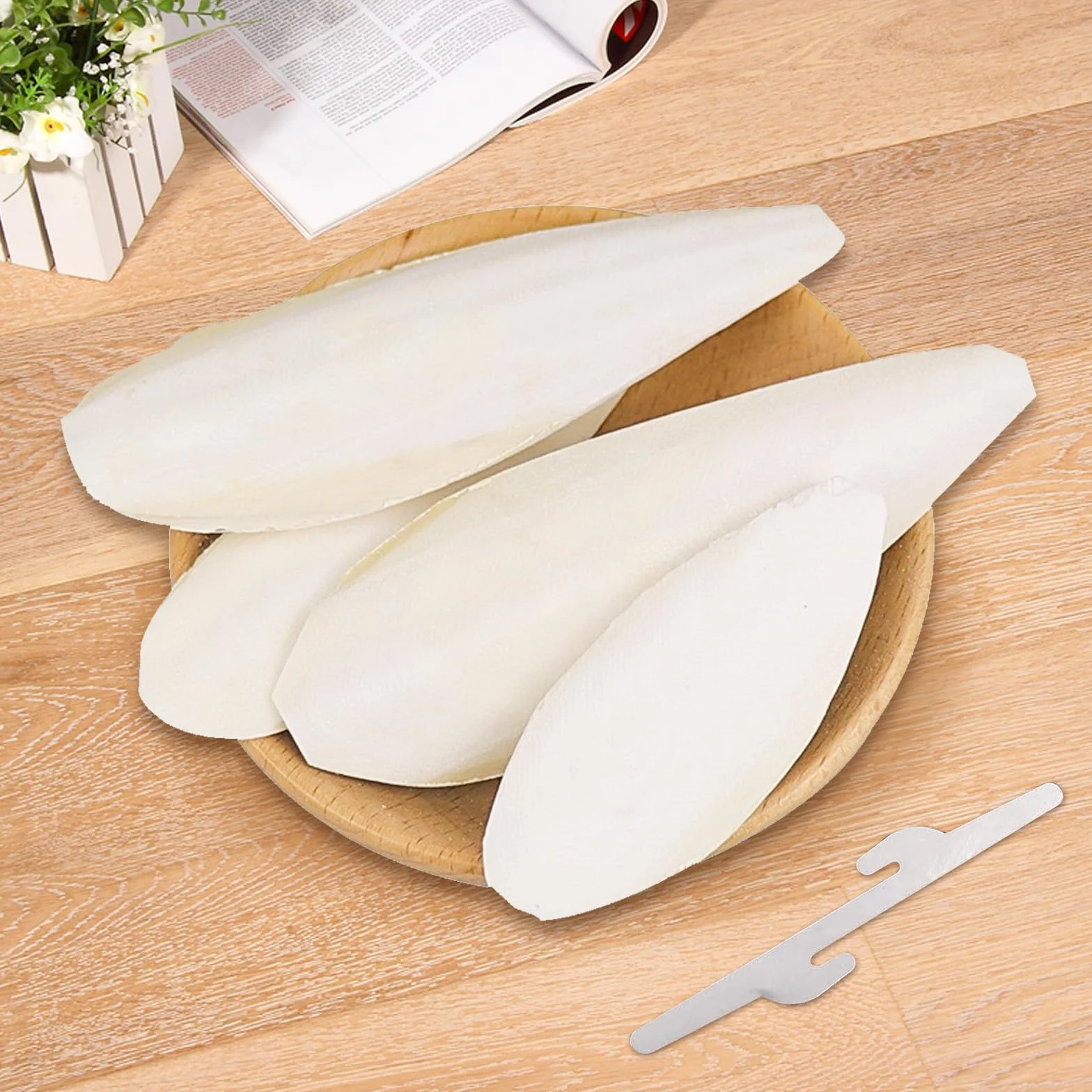 10 sztuk kości kałamarnicy dla ptaków kość kościościana dla żółwi kościościana kościoła papugi naturalne gady z 2 metalowymi wspornikami 7-9 cm 11-13 cm