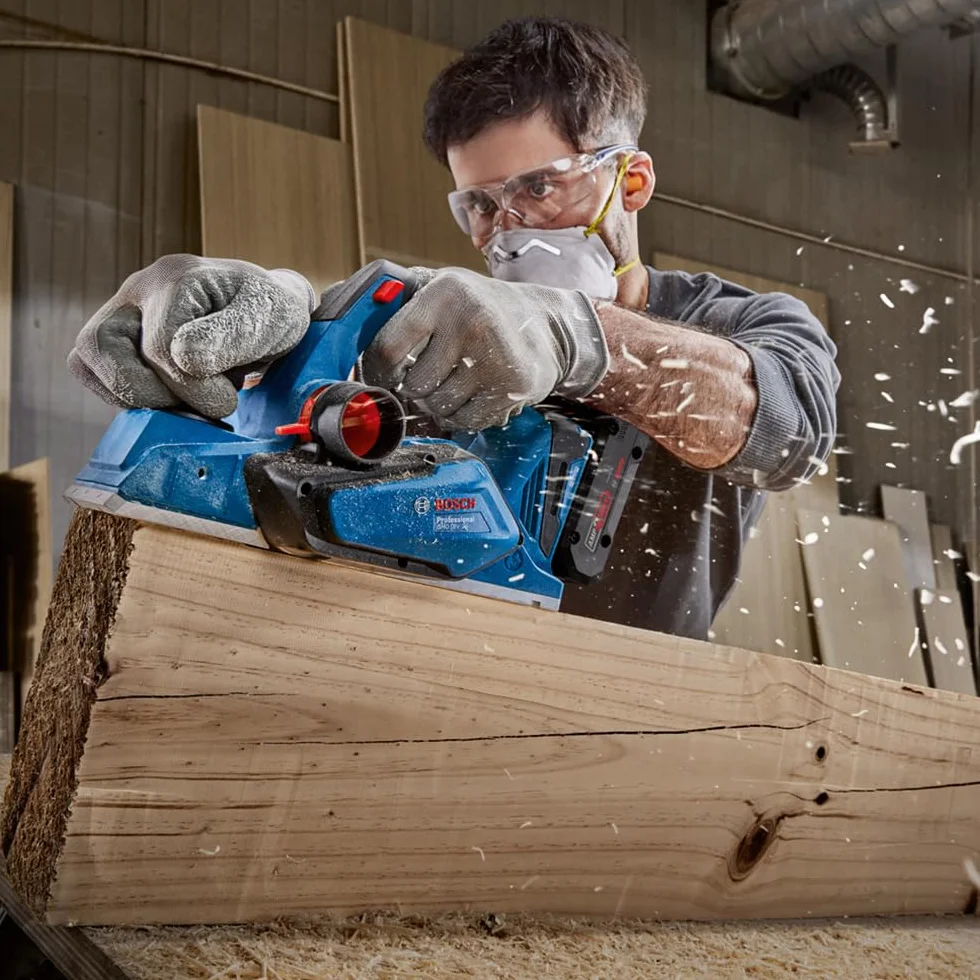 Bosch Professional GHO 18 V-26 strug akumulatorowy bezszczotkowy L-BOXX