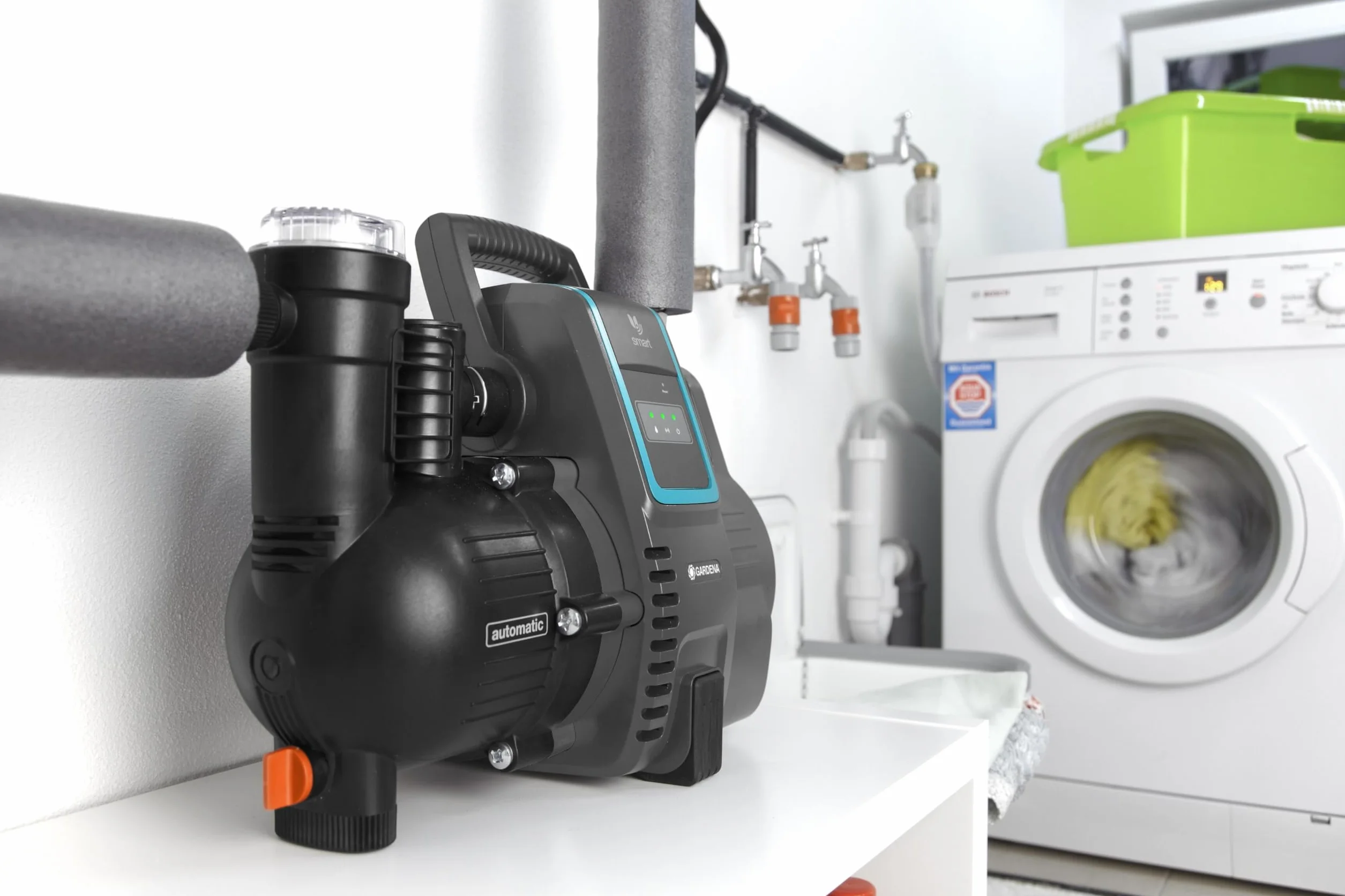 Gardena smart Pressure Pump 5000 l/h automatyczny hydrofor sterowany aplikacją filtr wstępny 8 m zabezpieczenie przed pracą na sucho