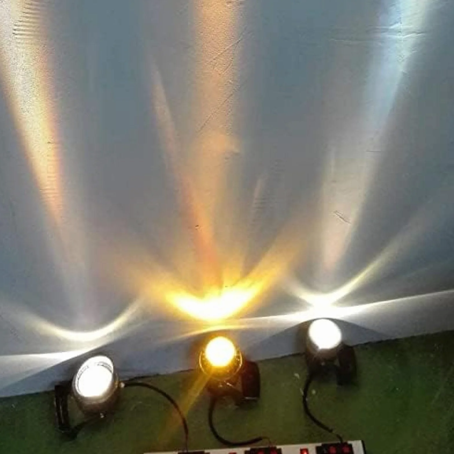 Reflektor LED Beam Light 10W RGB Zewnętrzne Oświetlenie Budynków