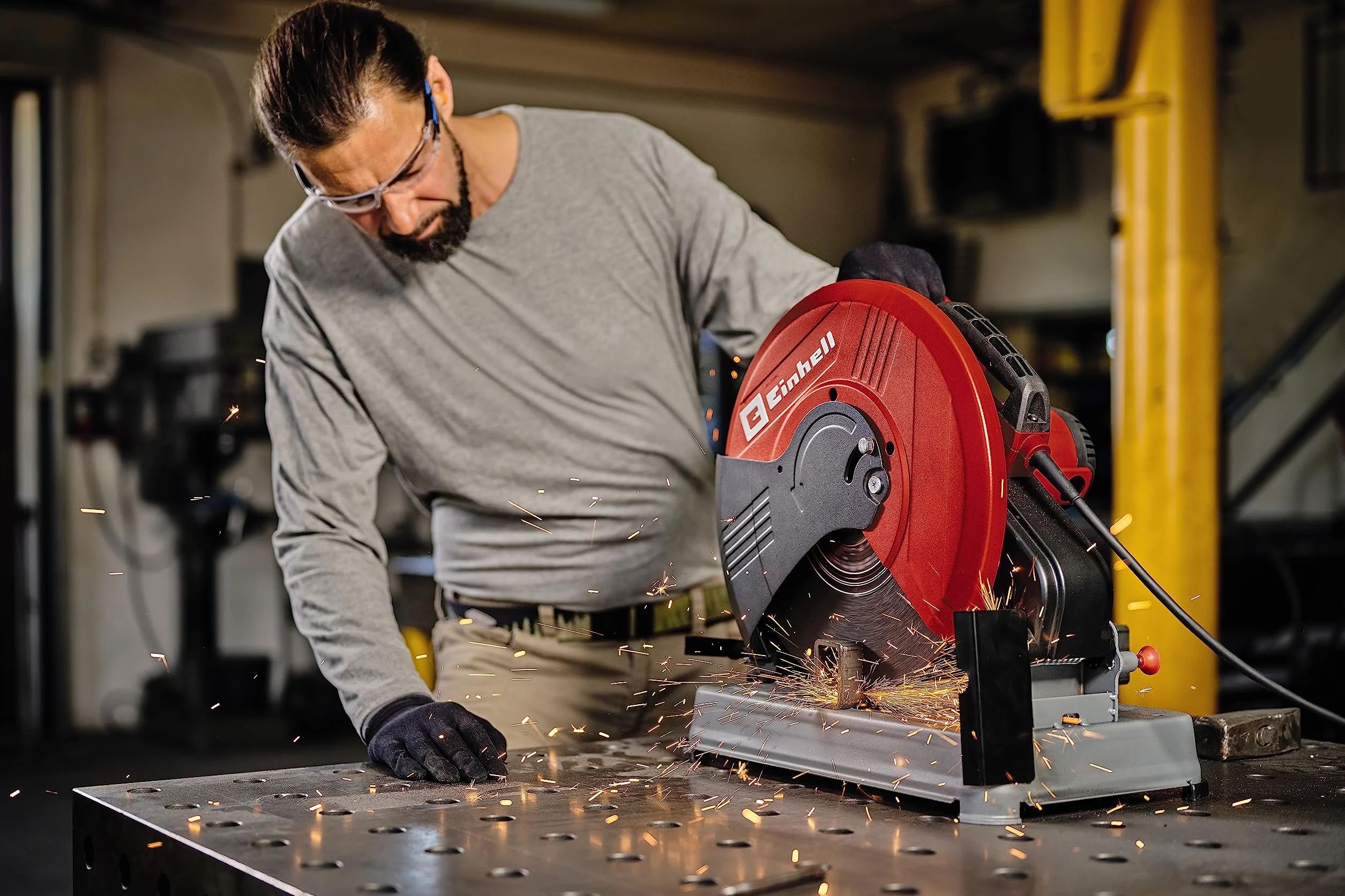 Einhell Piła do metalu TC-MC 355/1 (2200 W, prędkość obrotowa biegu jałowego 4200 min-1, Softstart, ochrona przed iskrami, w zestawie tarcza tnąca Ø 355 x Ø 25,4 x 2,8 mm)