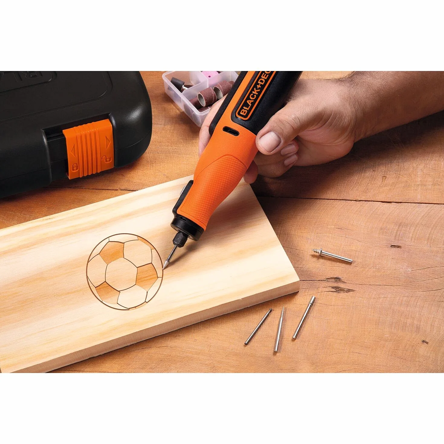 BLACK+DECKER BCRT8IK-XJ Wielofunkcyjny obrotowy 7.2V, 1.5 Ah, 53 Akcesoria w Teczce, 7.2 V