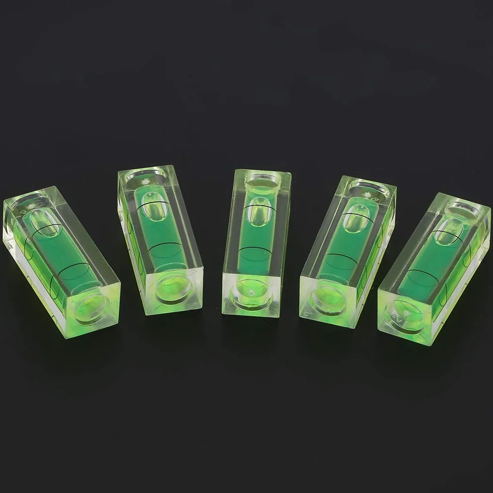 Mini poziomica kwadratowa 15×15×40 mm Bubble Spirit Level precyzyjna do aparatu kempingu