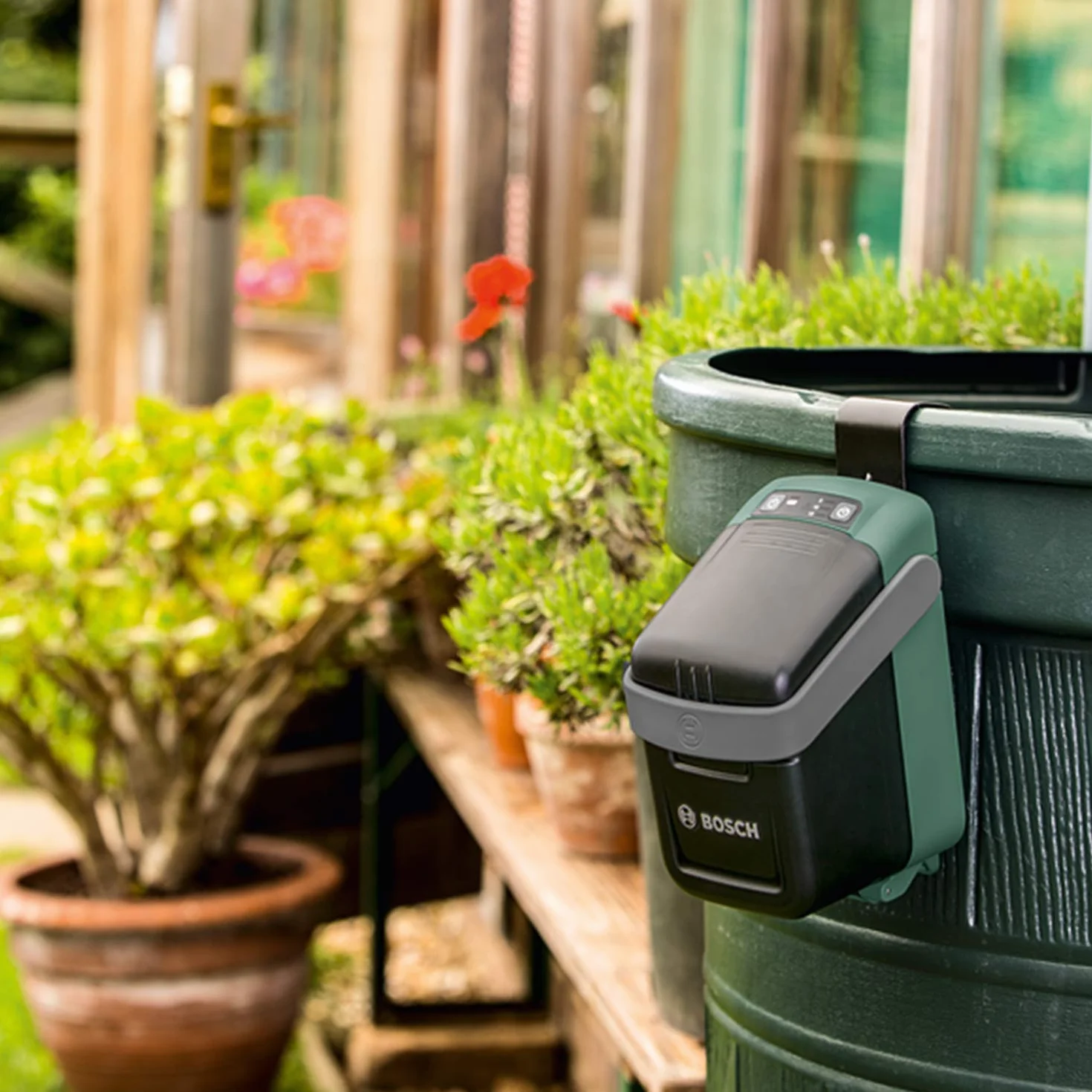 Bosch Adaptery do Ściany i Zbiornika Wody Deszczowej GardenPump 18V-2000, System 18V