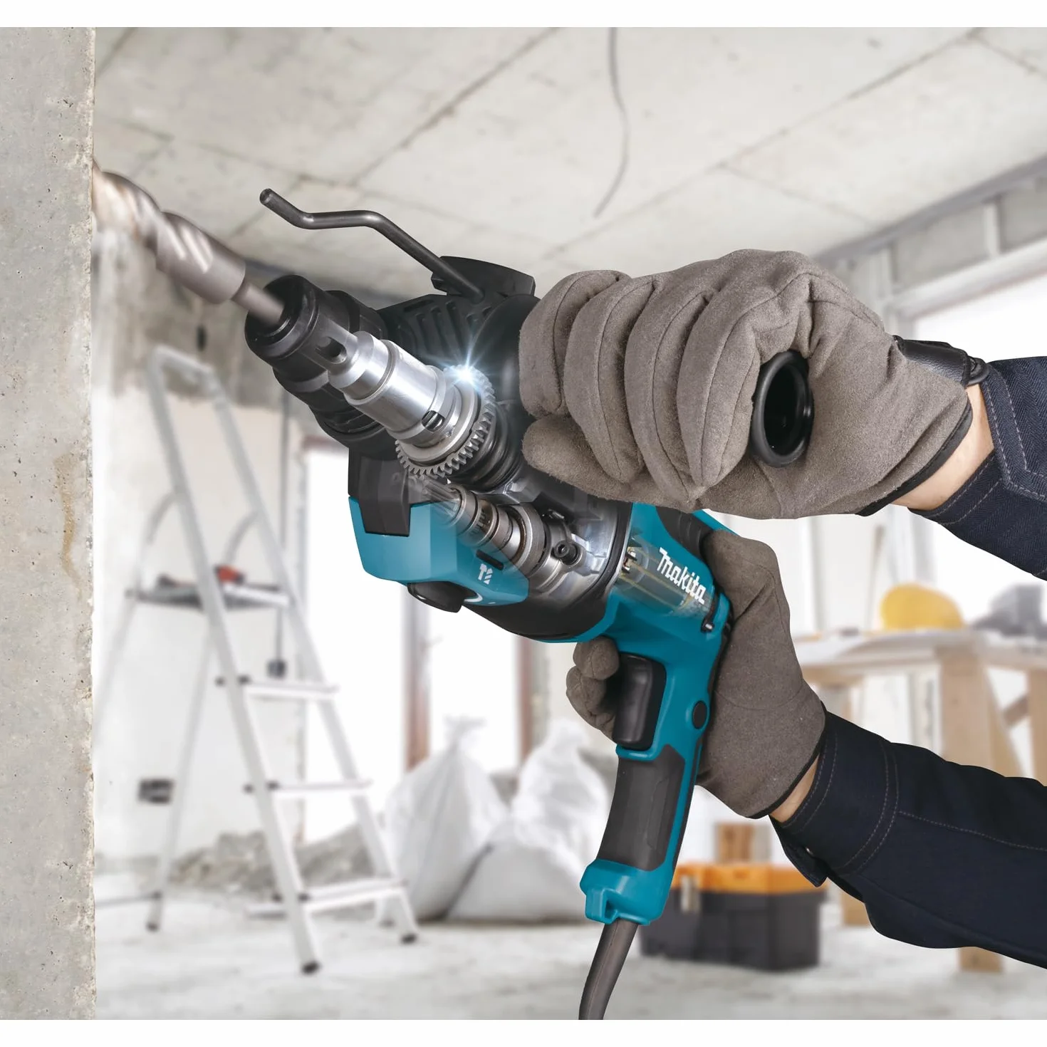 Makita HR2670 młot kombi do SDS-Plus 26 mm