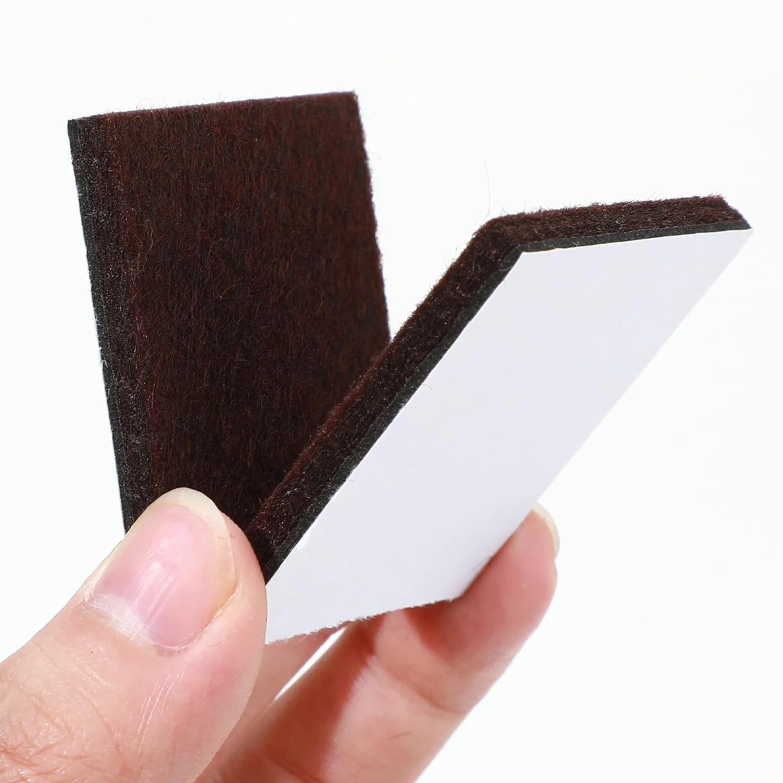 Kwadratowe filcowe podkładki do mebli, 5 x 5 cm, samoprzylepne podkładki na nogi krzesła, możliwość przycięcia, odporne na zarysowania, ochraniacze podłogi do podłóg z twardego drewna
