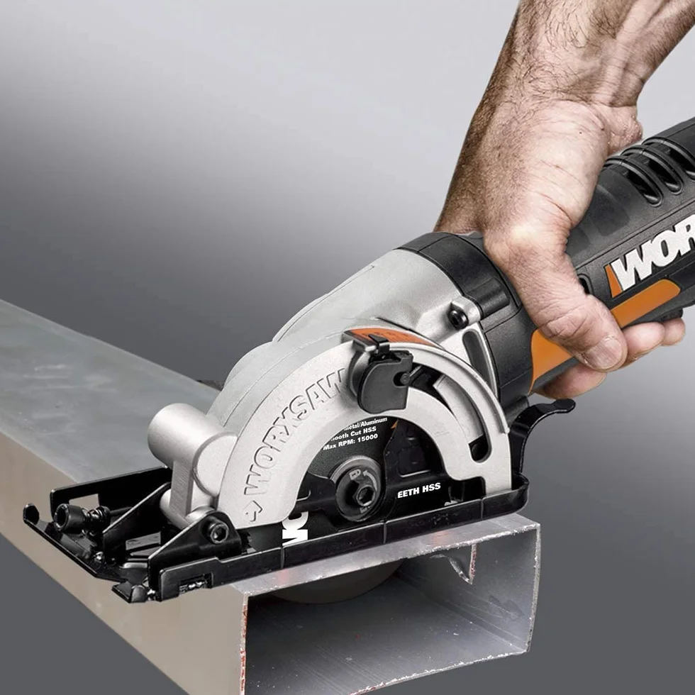 WORX WX527.9 Akumulatorowa Ręczna Pilarka Tarczowa WORXSaw 20 V, Cięcie Zanurzeniowe i Piłujące do 27 mm, do Drewna, Cienkiego Metalu, Ceramiki, Tworzyw Sztucznych, bez Akumulatora i Ładowarki