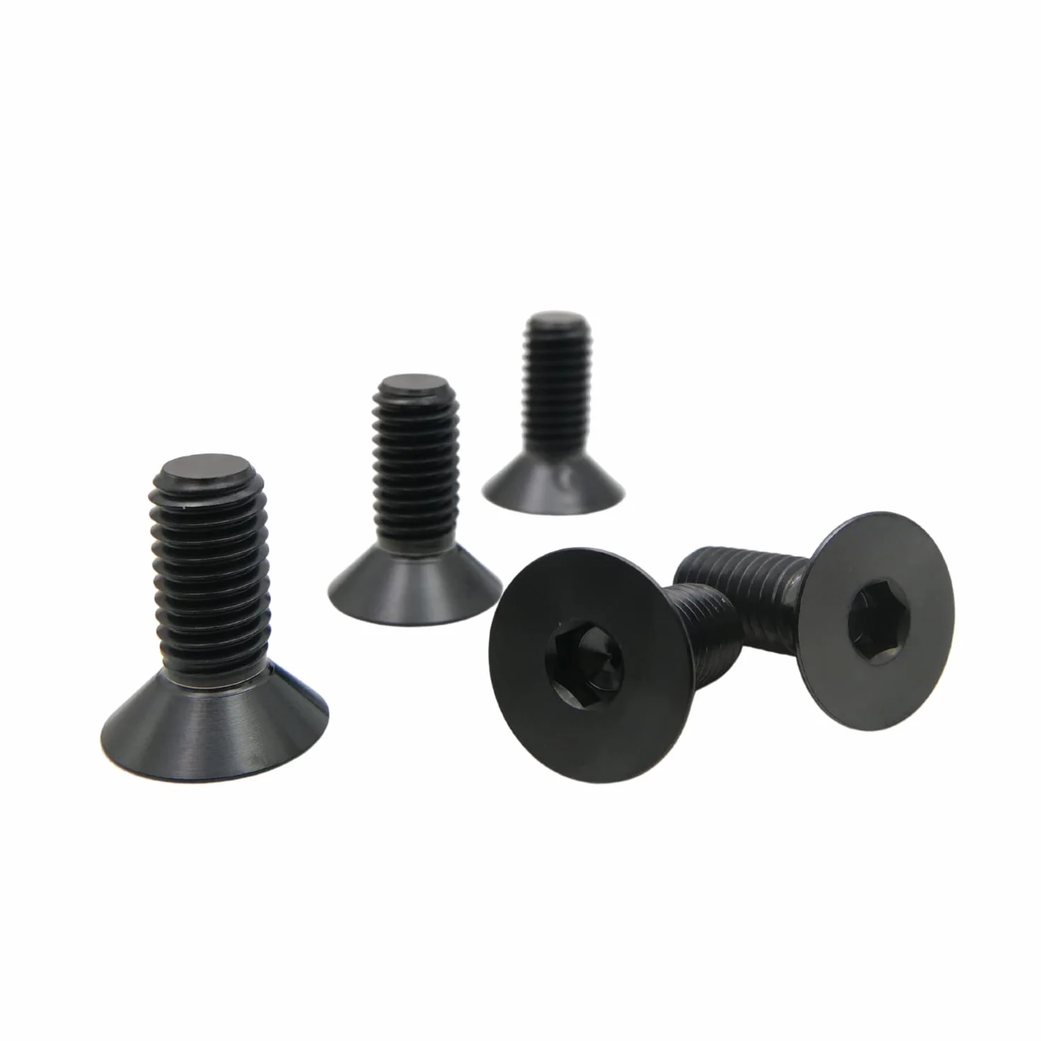 RISON wkręty z łbem sześciokątnym GR5, z płaskim łbem stożkowym, M4 x 0,7 x 15 mm, wkręty z łbem stożkowym, z tytanu, do roweru MTB, 5 sztuk