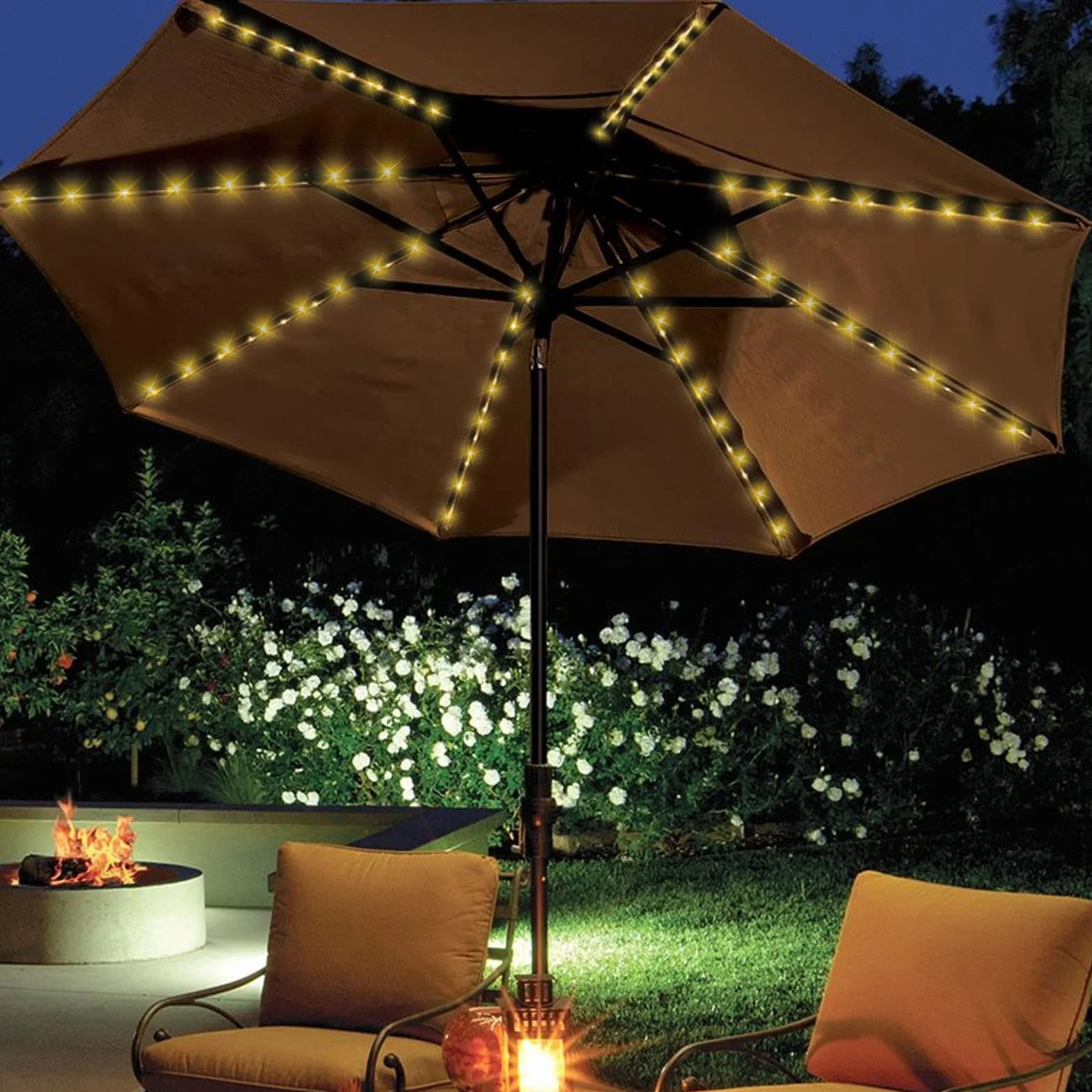 JINGLING Parasol przeciwsłoneczny z 104 solarnymi diodami LED, osłona wisząca na płozach z 8 trybami jasności – dekoracyjny parasol do użytku na zewnątrz jest odporny na wszystkie warunki