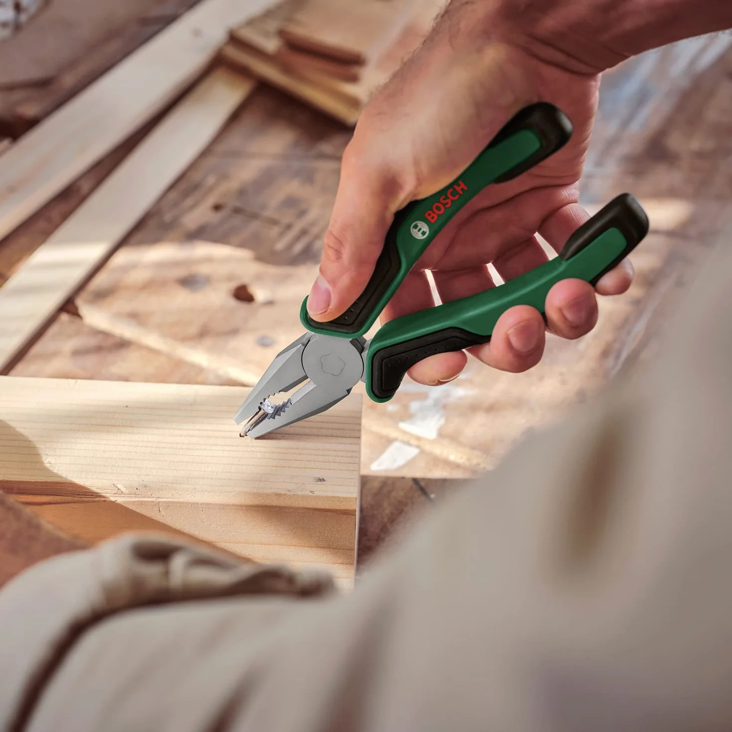 Bosch kombinerki 180mm (precyzyjne, trwałe kombinerki; ergonomiczne uchwyty z miękką okładziną Softgrip; niklowana powierzchnia)