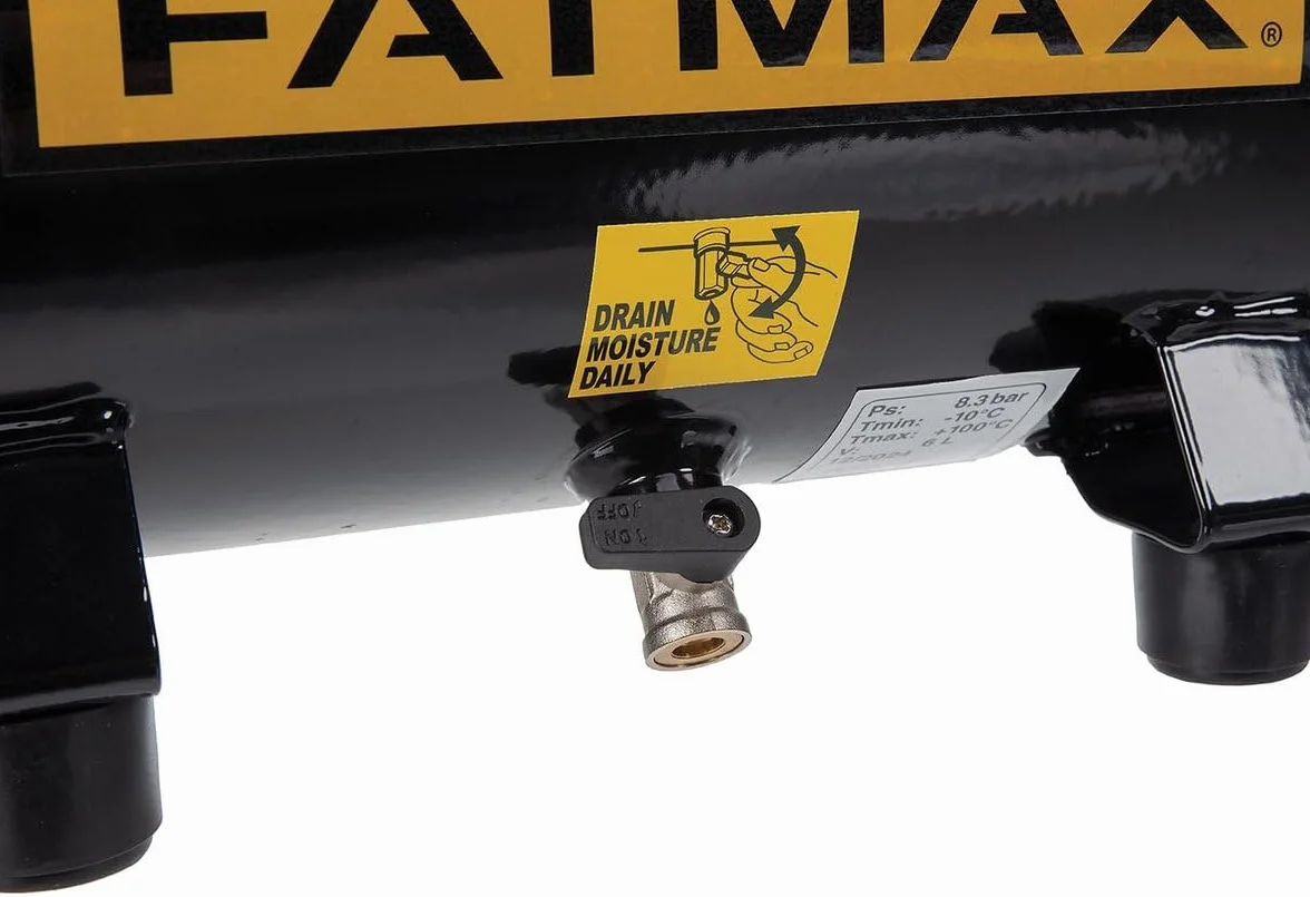 Stanley Fatmax Kompressor DST 101/8/6 FMXCM00 - Kompresor powietrza 8 bara - Cichy kompresor powietrza 59dB - Pojemność zbiornika 6 litrów - Kompresor zasilany akumulatorem 1450 obr./min
