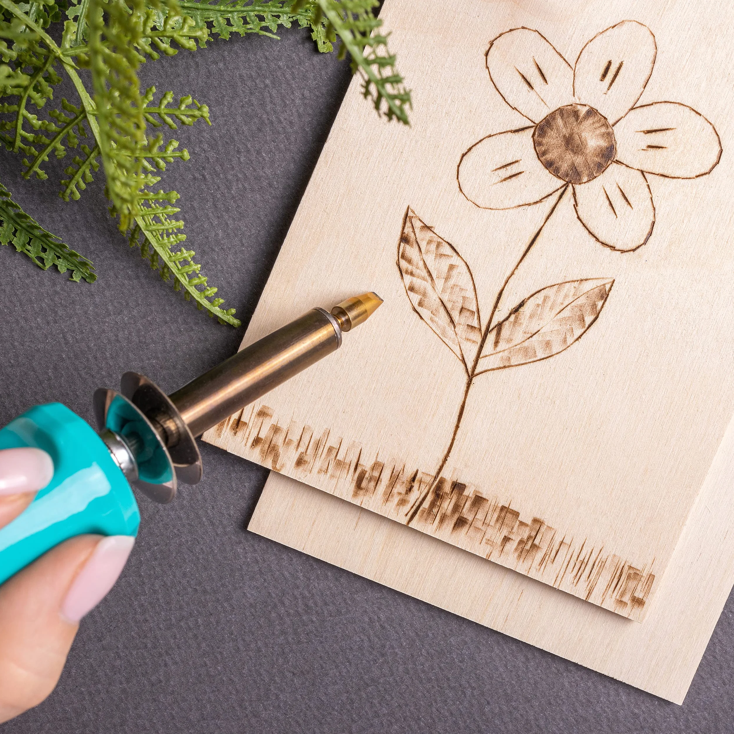 Creative Deco 3 x A4 Sklejka 3mm | 300 x 210 x 3 mm (+/- 2mm) | Płyty ze Sklejki do Majsterkowania i Prac Manualnych Pirografii, Cięcia Laserem, Modelarstwa, Frezowania, Ploter CNC, Wyrzynarka