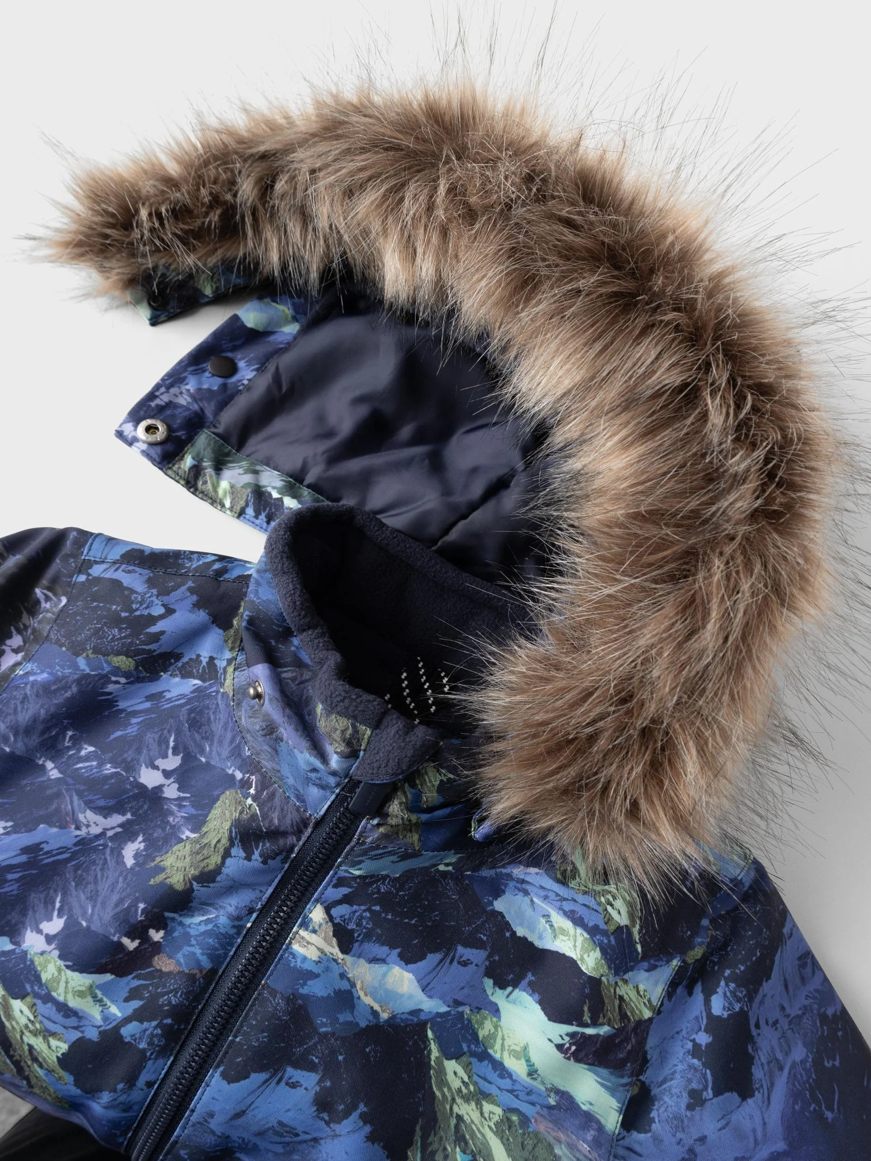 NAME IT Kombinezon śnieżny Chłopcy Nmmsnow10 Suit Line Aop Fo