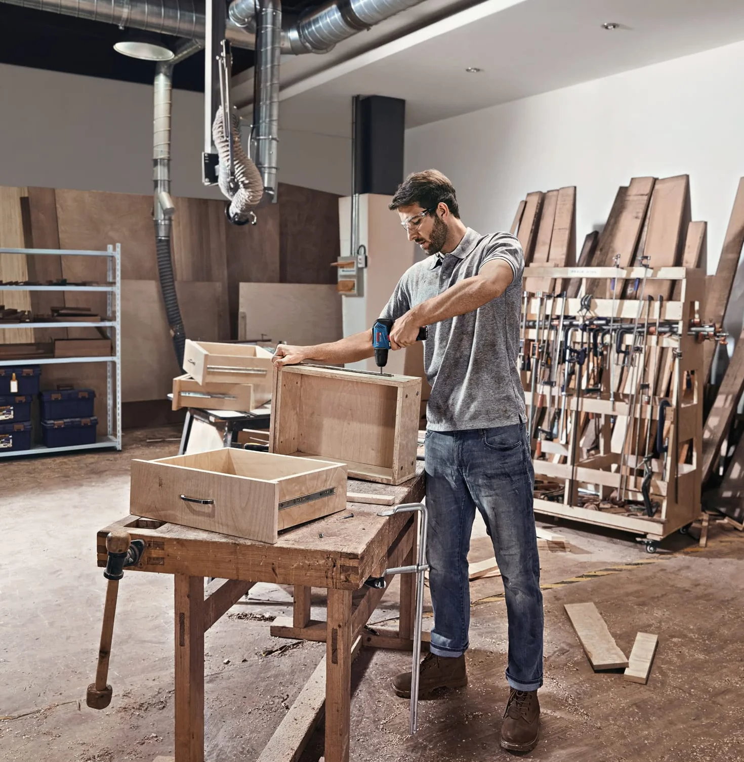 Bosch Professional system 12V: akumulatorowa wiertarko-wkrętarka GSR 12V-30 (maksymalny moment obrotowy 30 Nm)