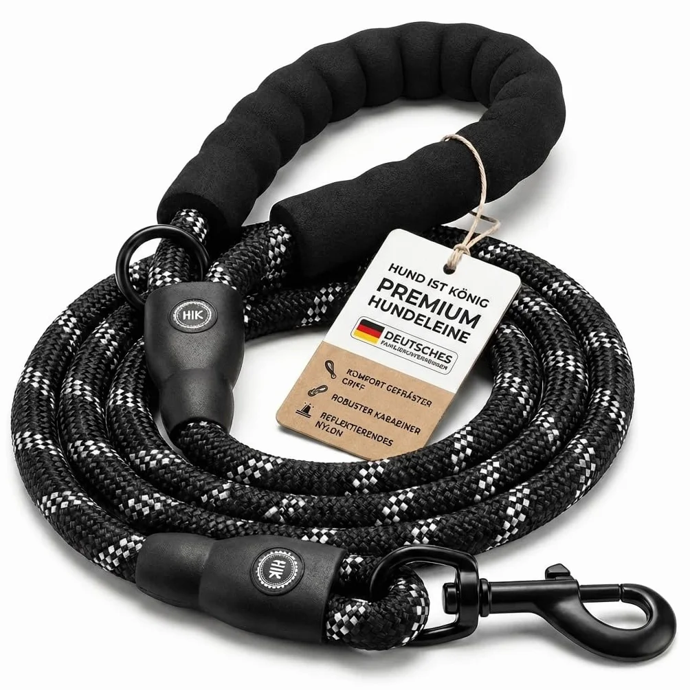 HUND IST KÖNIG Smycz dla psa, na spacery i treningu, z miękkim uchwytem i elementami odblaskowymi, idealna smycz do noszenia na co dzień dla psów o wadze 10-25 kg (True Black, 3,0 x 1,2 cm)