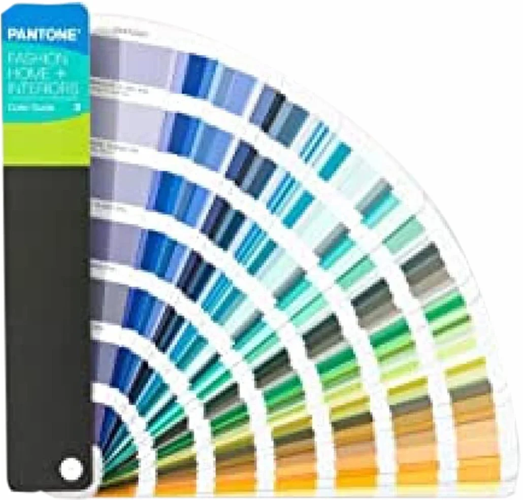 Pantone FHIP110A Moda, zestaw przewodników po kolorach do domu i wnętrz – dwie kompaktowe wentylatory referencyjne w chromatycznej aranżacji kolorów