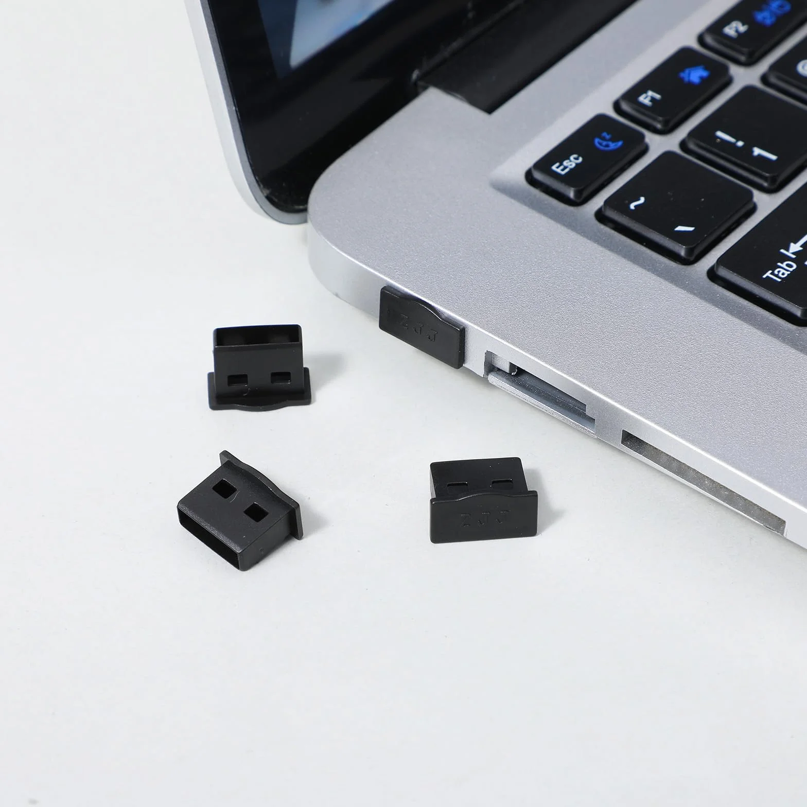 12 sztuk nasadek przeciwpyłowych USB, etui ochronne, silikonowe nakładki ochronne do USB typu A, odpowiednie do laptopów i komputerów stacjonarnych (czarne)