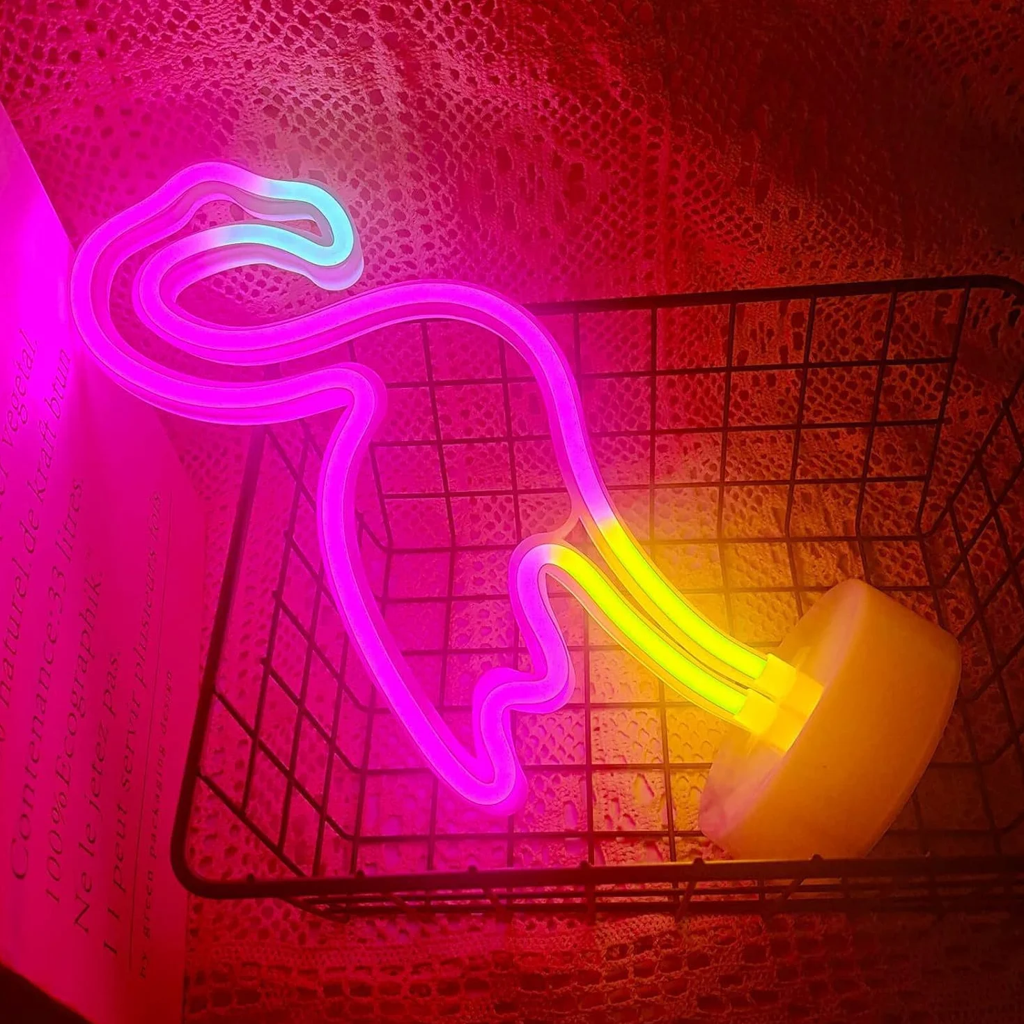 NIWWIN Neonowe lampki LED, lampki do dekoracji sypialni, lampki nocne i lampki nocne na baterie. Używany do dekoracji pokoju dziecięcego, prezentów świątecznych i urodzinowych. (Flamingo)