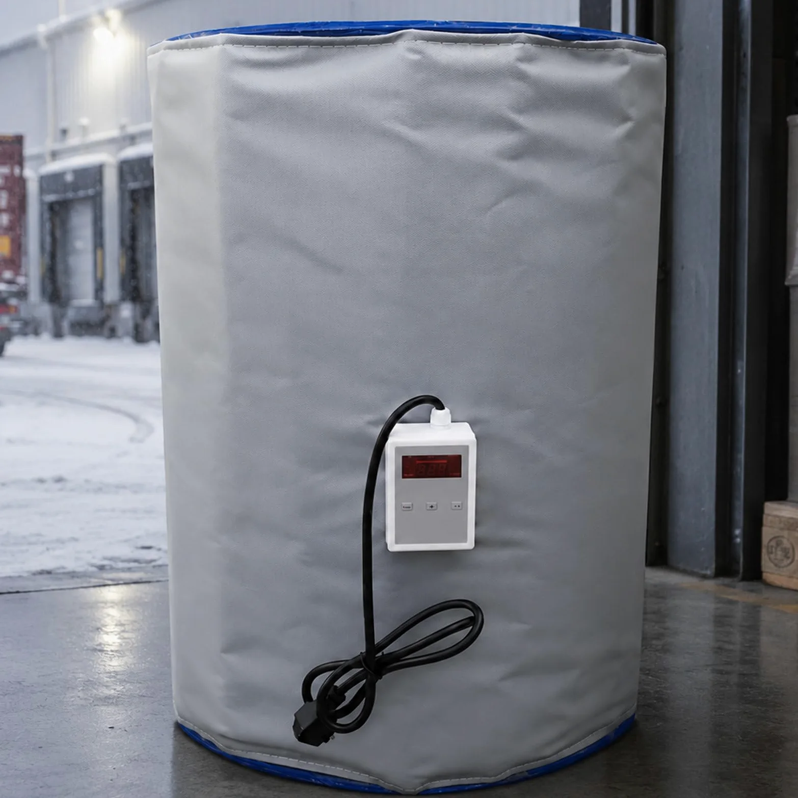 Izolowana mata grzewcza do zbiornika IBC 1000 L z cyfrowym panelem 200L | Przeznaczona do dużych pojemników ze smarem, woskiem lub innymi materiałami wymagającymi ogrzewania.