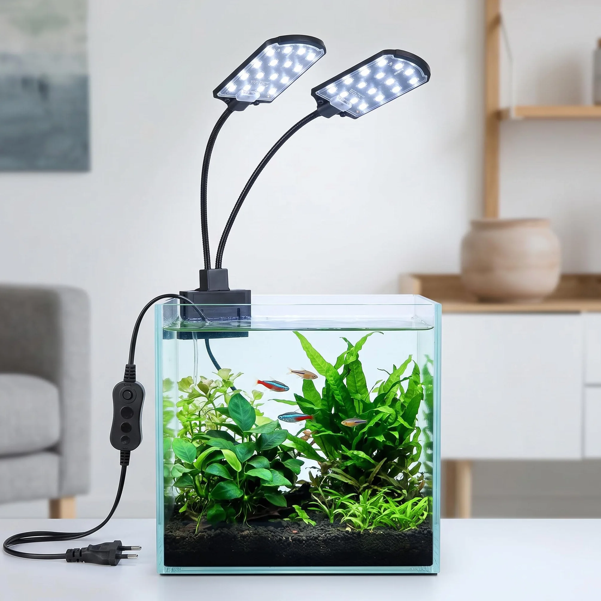 LED Lampa do Akwarium Roślinowego 15W, Oświetlenie dla Roślin Akwariowych z Mocowaniem na Klips