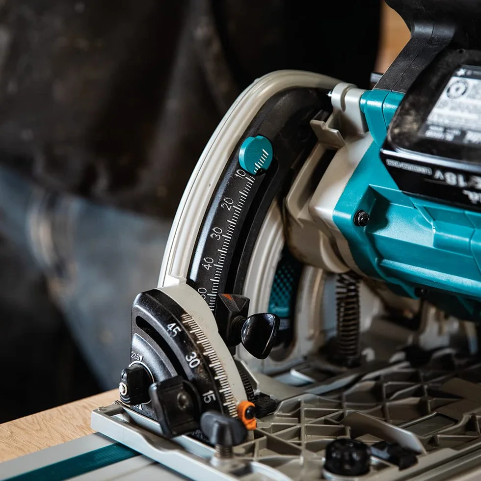 Makita ZJT-013 Piła Tarczowa, 36 V, Wielokolorowy, 39.5 x 29.5 x 32 cm