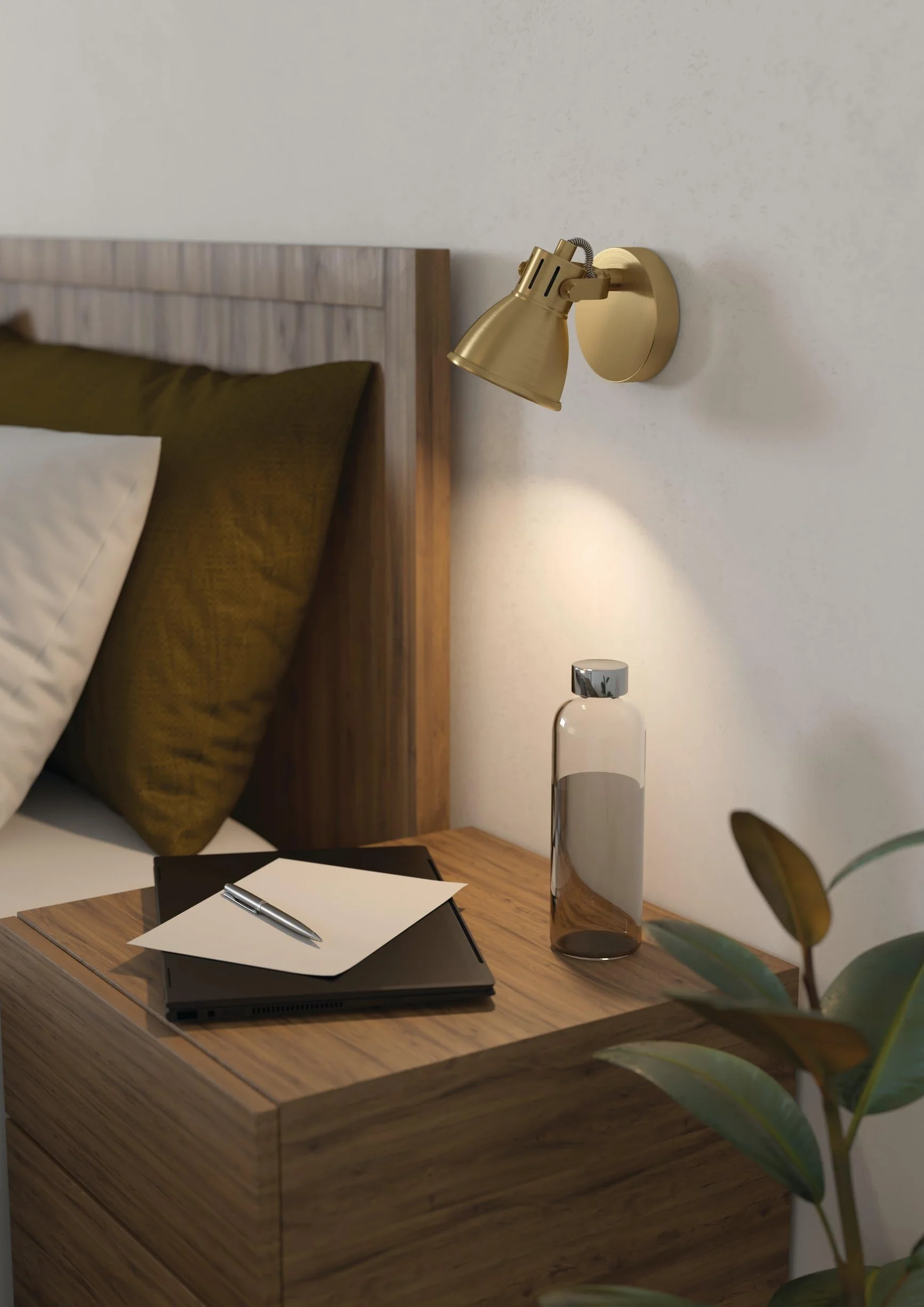 EGLO LED lampa ścienna Seras, lampka wewnętrzna, kinkiet z odchylanym spotem, światło korytarzowa z metalu w kolorze szczotkowanego mosiądzu, oświetlenie ścienne z żarówką GU10, ciepła biel