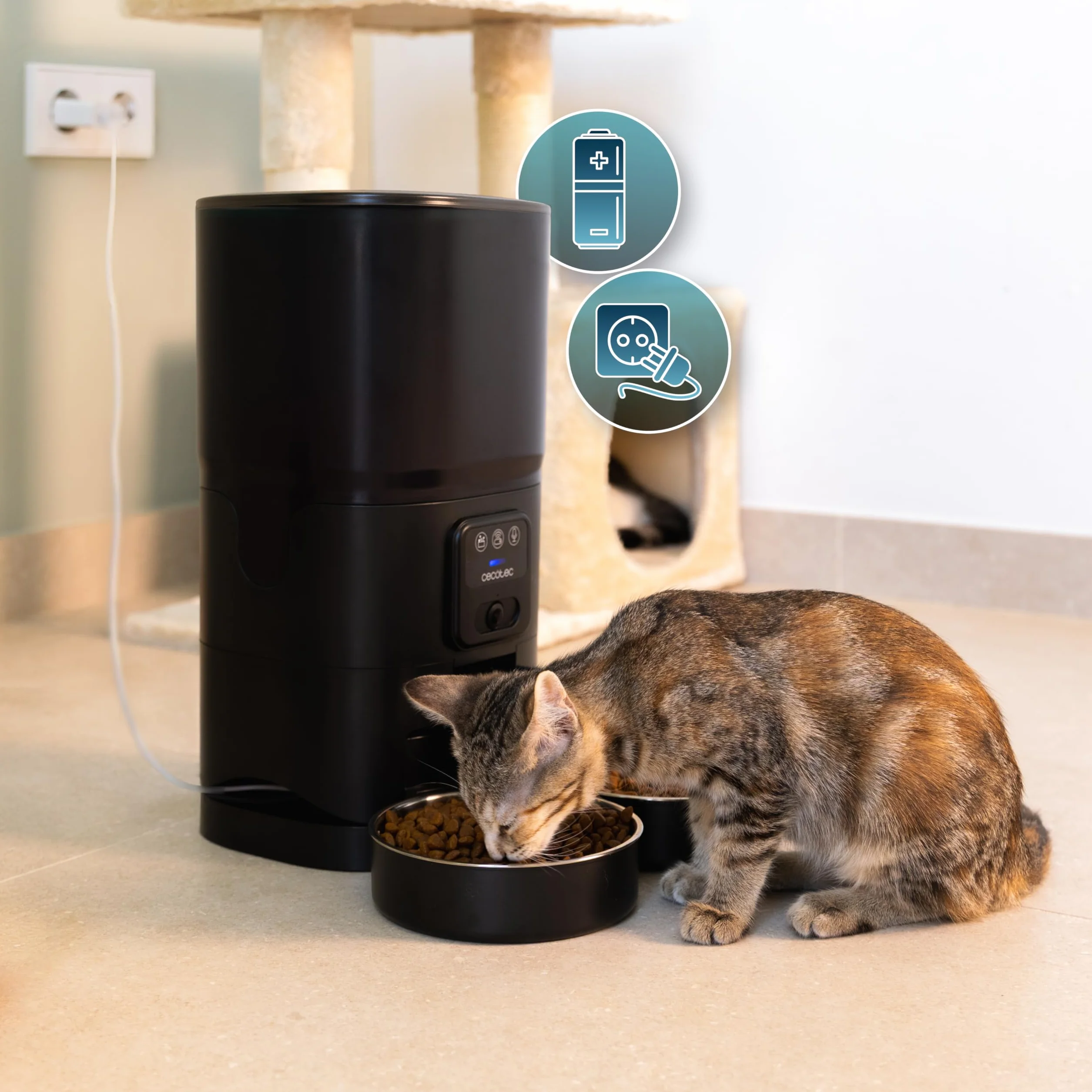 Cecotec Automatyczny dozownik karmy dla zwierząt ze sterowaniem WiFi, kamerą i rejestratorem głosu Pumba 8600 Double Meal Vision. 7L, programowalny, kontrola porcji, podwójna miska ze stali