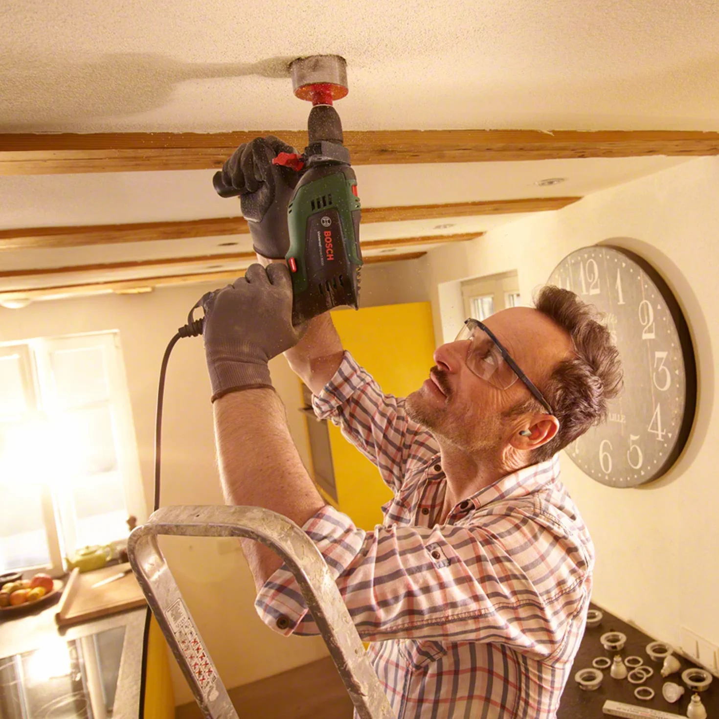 Bosch Wiertarka Udarowa 800W 230V Czarna/Zielona