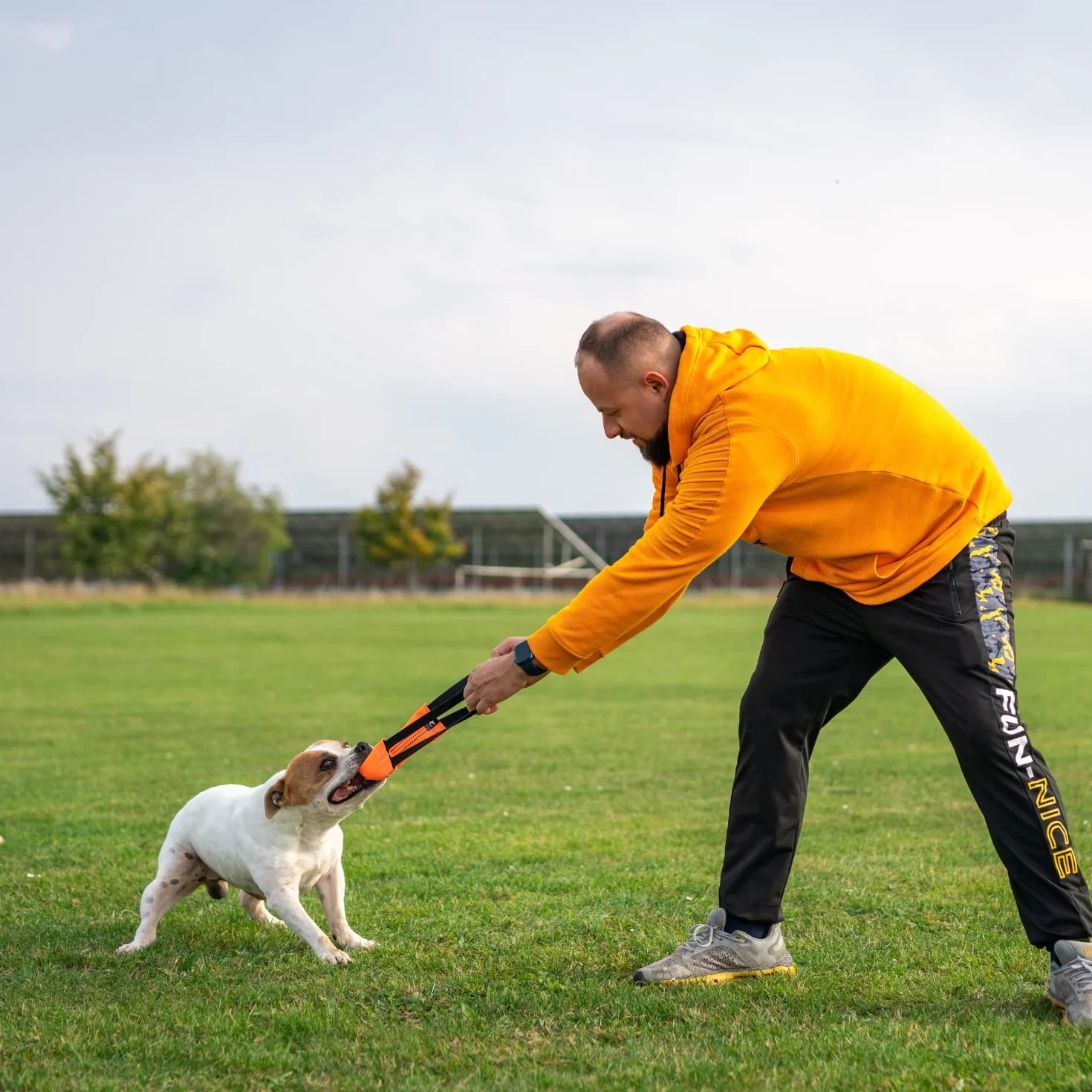 Bull Fit bungee Szarpak dla psa 30 cm, z dwiema rączkami - Bardzo wytrzymała zabawka dla psów do treningu obronnego i kynologii sportowej - Mocny Szarpak wąż strażacki, Aport Dummy pływający
