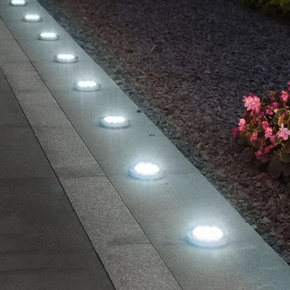 Maclean MCE318 6-pak lamp solarnych LED z kolcem do mocowania w ziemi, 12 diod LED SMD neutralna biel 4000K 0,7 W lampa solarna do oświetlenia ścieżek zewnętrznych, oświetlenie ogrodowe IP44 (6)