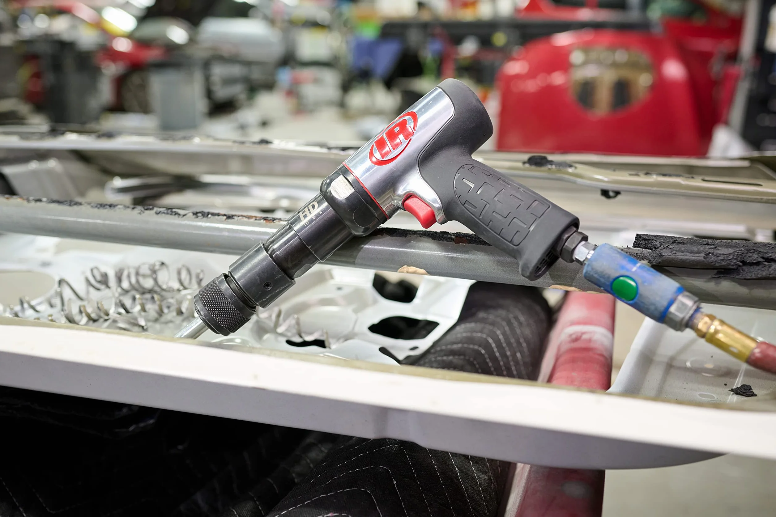 Ingersoll Rand Zestaw Młota Pneumatycznego 135MAXK - 2600 Udarów/Min, 76mm Skok, 3/4 cala, 5 Przecinaków
