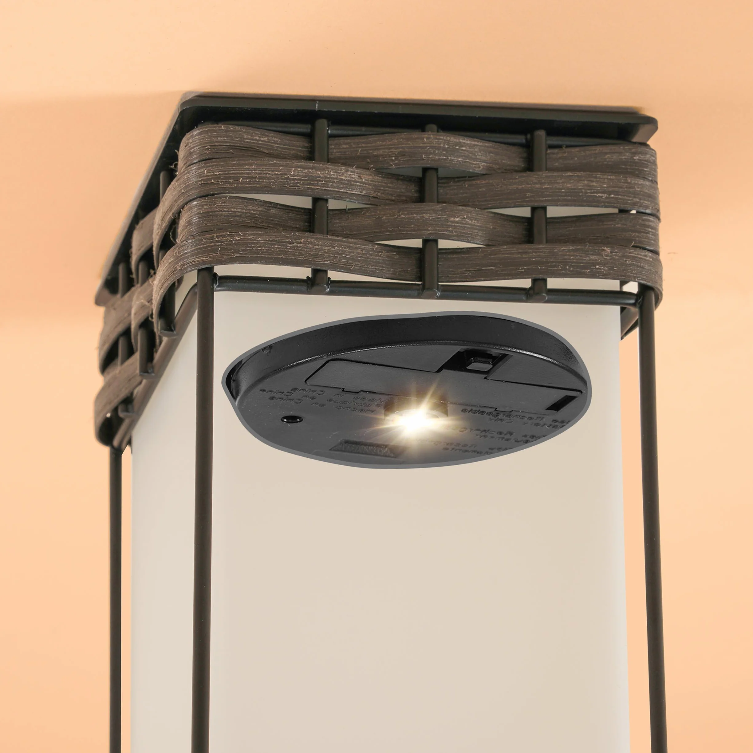 Esotec 102073 solarna lampa stojąca, plecionka rattanowa, LED, akumulator, równomierny rozkład światła, lampa ogrodowa, latarnia solarna, oświetlenie ścieżki, lampy solarne, odporne na warunki