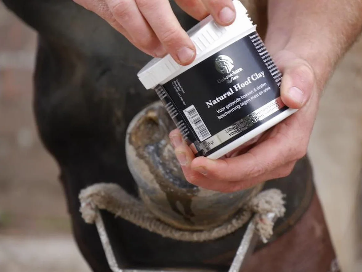 Natural Hoof Clay 600 g ochrona kopyt konia